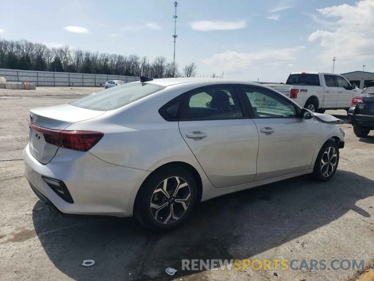 3 Фотография поврежденного автомобиля 3KPF24AD2ME297122 KIA FORTE 2021