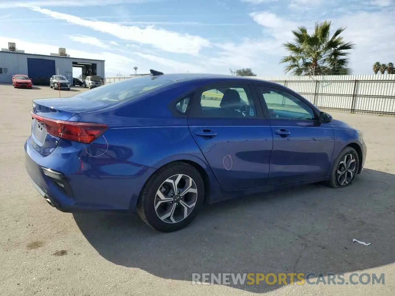 3 Photograph of a damaged car 3KPF24AD2ME315358 KIA FORTE 2021