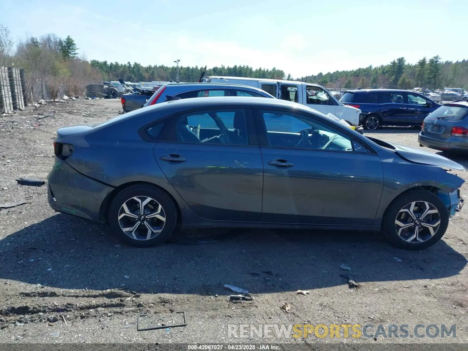 14 Фотография поврежденного автомобиля 3KPF24AD2ME334010 KIA FORTE 2021