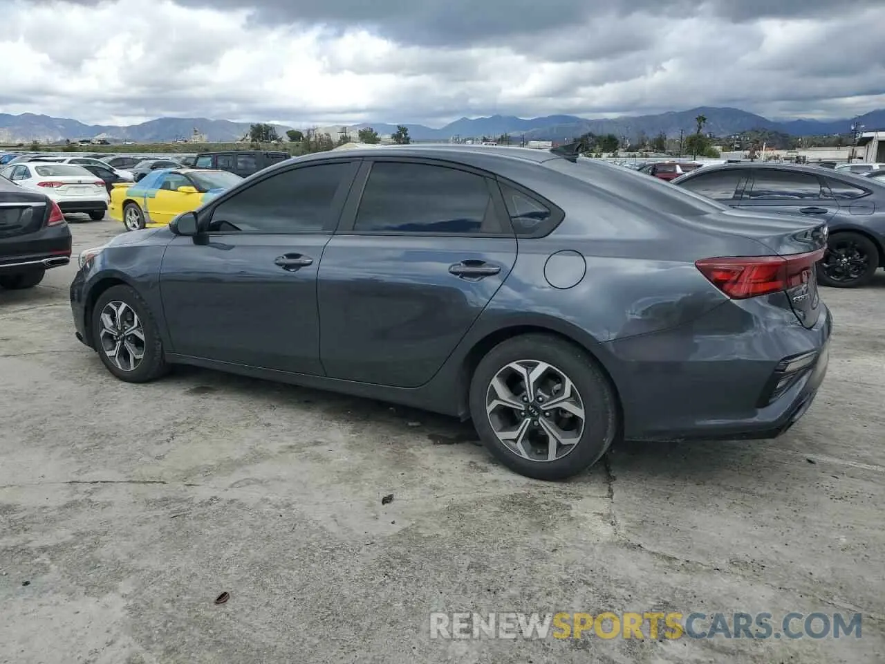 2 Photograph of a damaged car 3KPF24AD2ME335576 KIA FORTE 2021