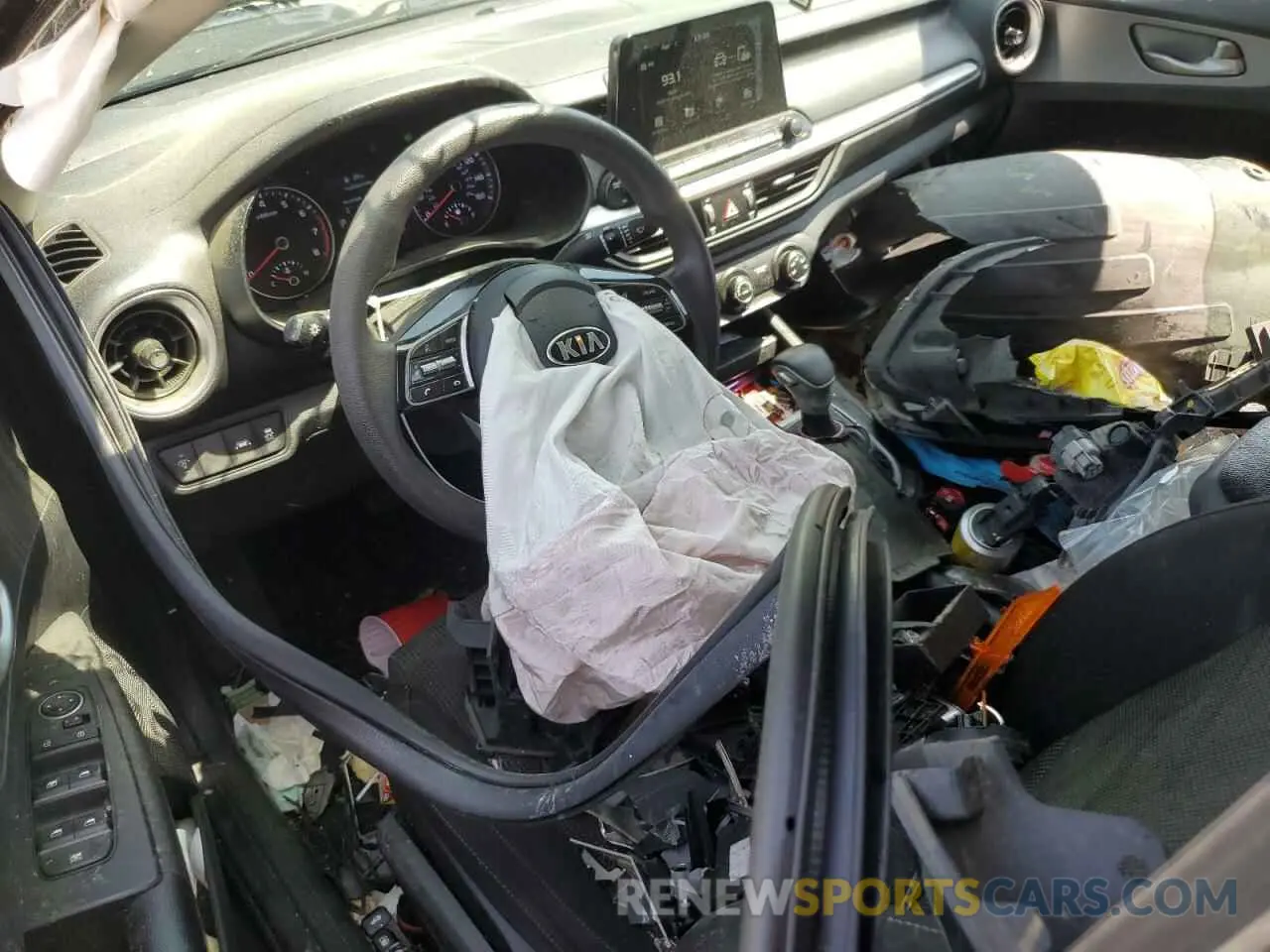 8 Фотография поврежденного автомобиля 3KPF24AD2ME346948 KIA FORTE 2021