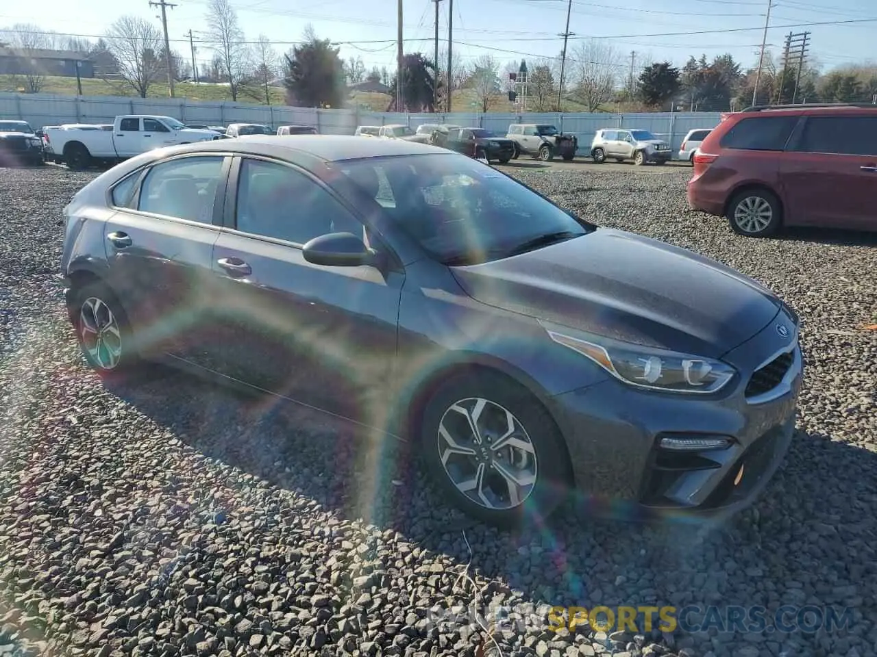 4 Photograph of a damaged car 3KPF24AD2ME355035 KIA FORTE 2021
