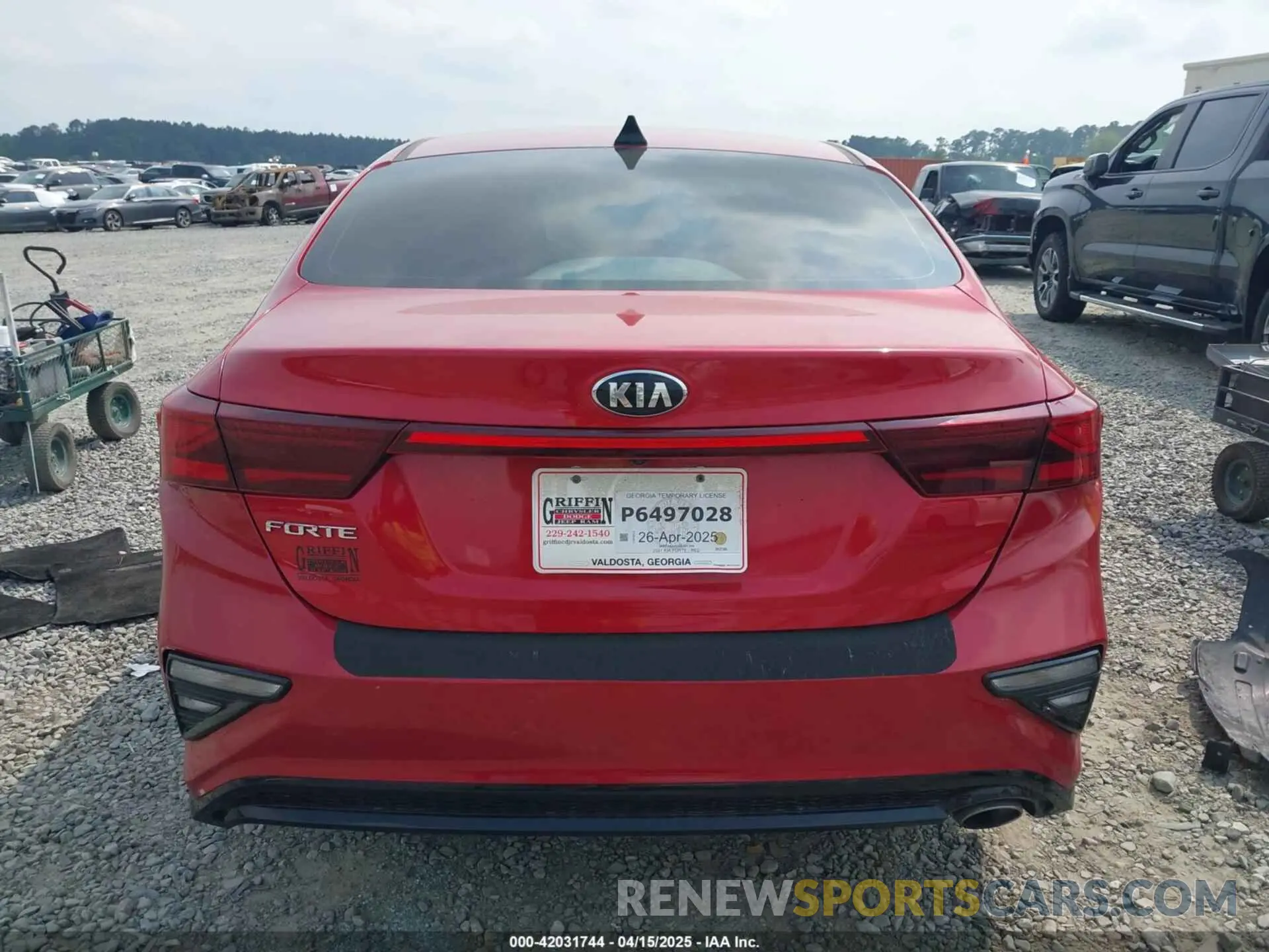 16 Photograph of a damaged car 3KPF24AD2ME361269 KIA FORTE 2021