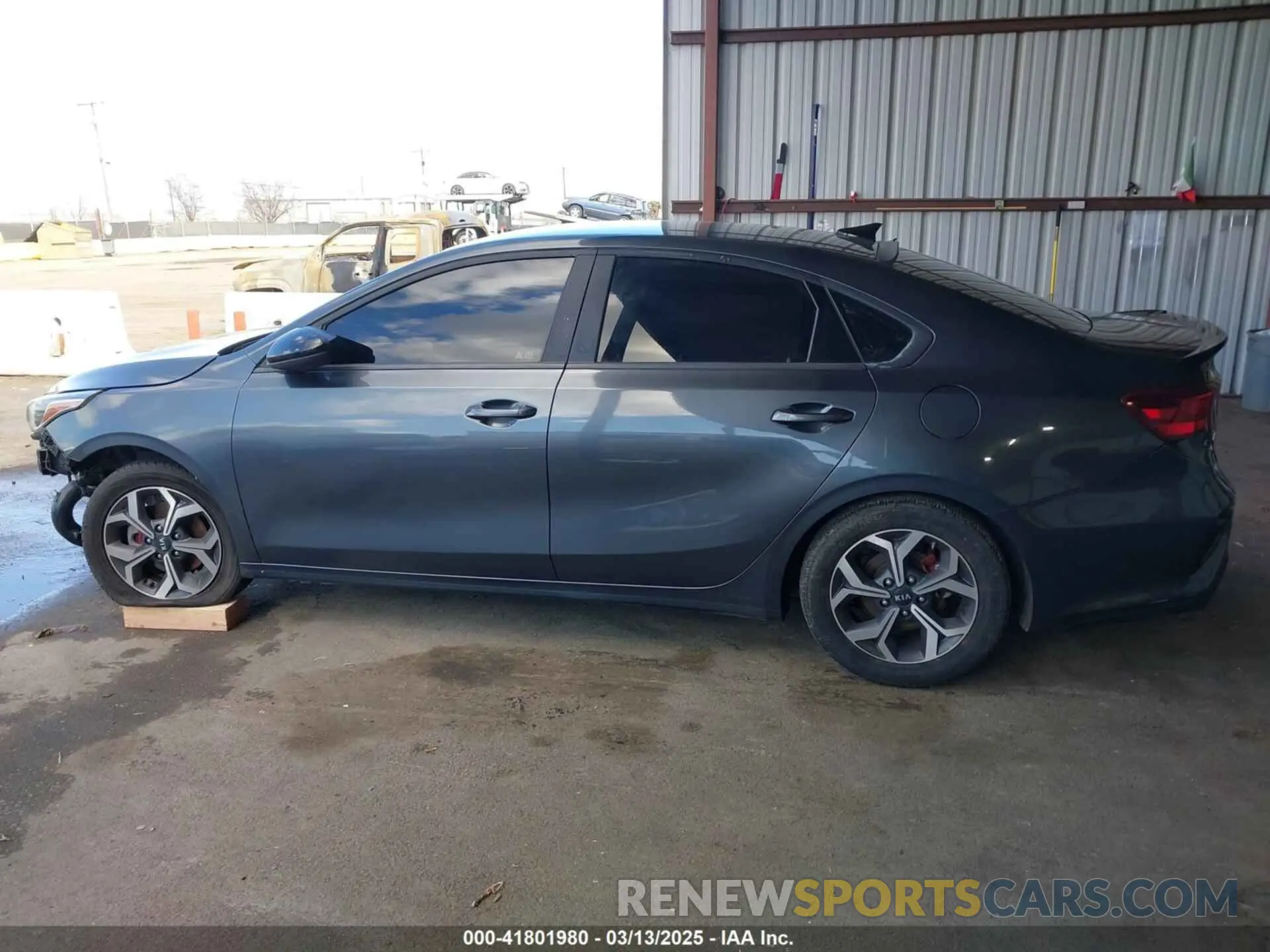 15 Photograph of a damaged car 3KPF24AD2ME362700 KIA FORTE 2021