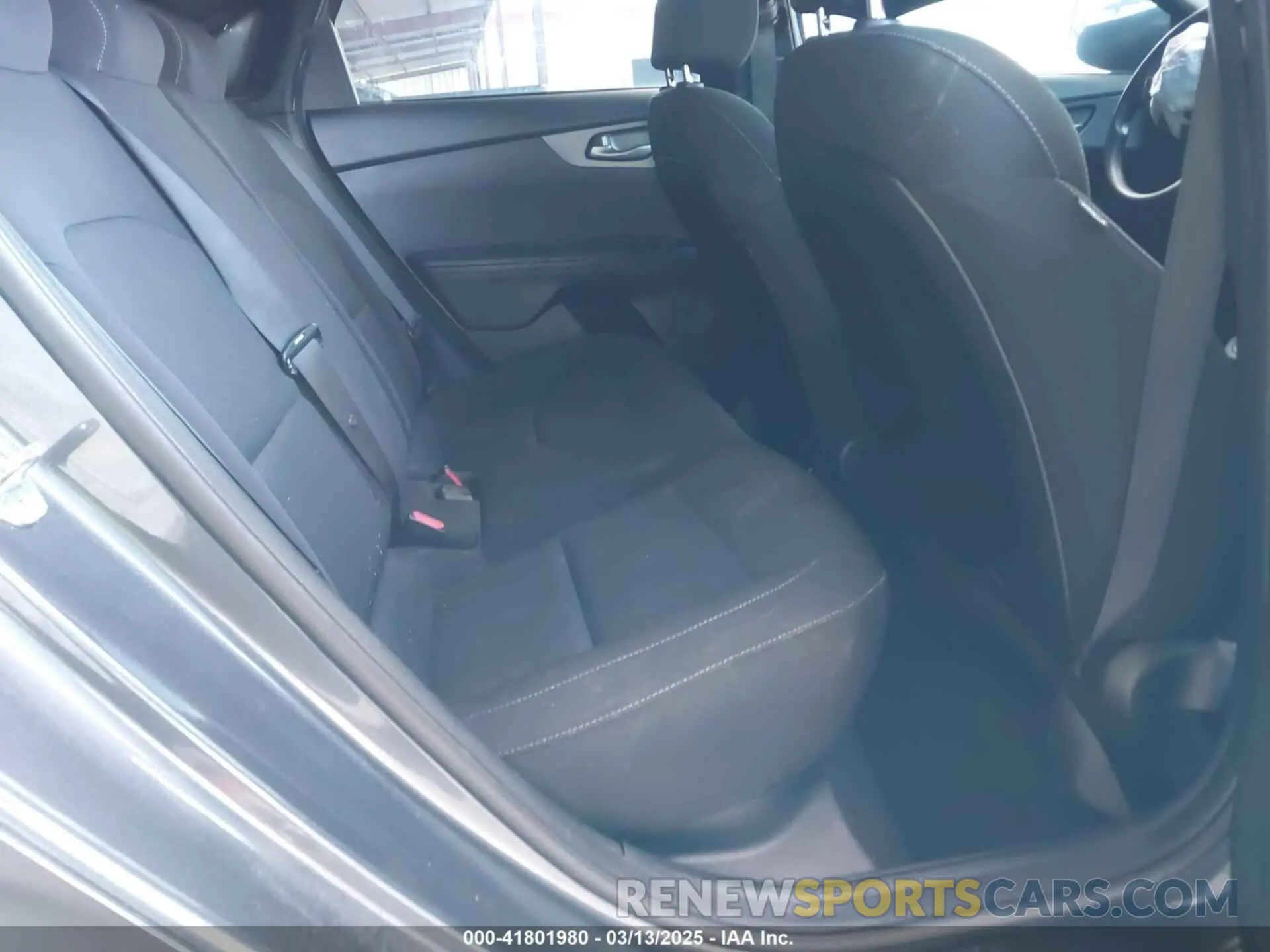 8 Photograph of a damaged car 3KPF24AD2ME362700 KIA FORTE 2021