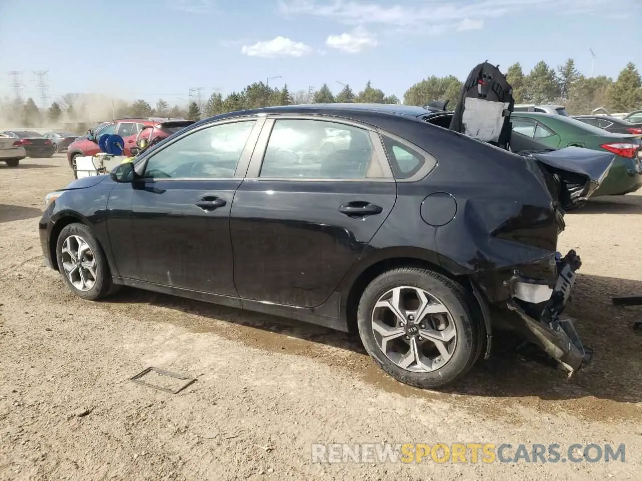 2 Фотография поврежденного автомобиля 3KPF24AD2ME374152 KIA FORTE 2021