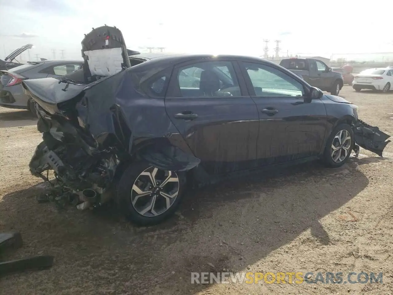 3 Фотография поврежденного автомобиля 3KPF24AD2ME374152 KIA FORTE 2021