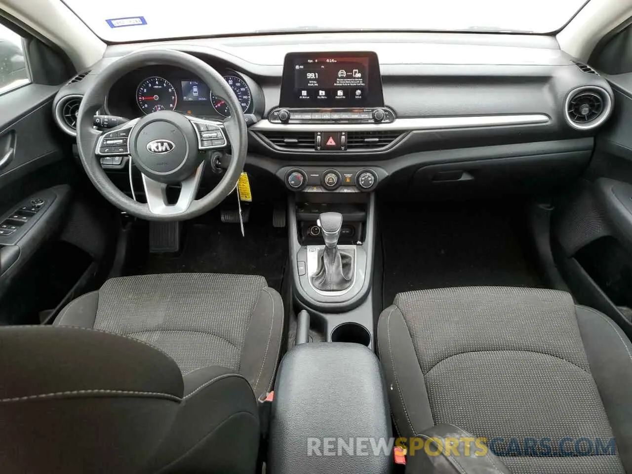 8 Photograph of a damaged car 3KPF24AD3ME262959 KIA FORTE 2021