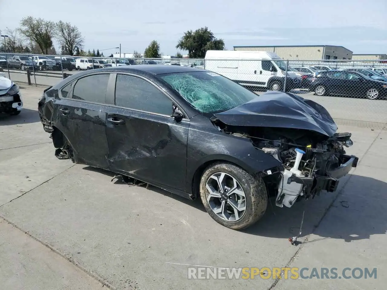 4 Фотография поврежденного автомобиля 3KPF24AD3ME284122 KIA FORTE 2021