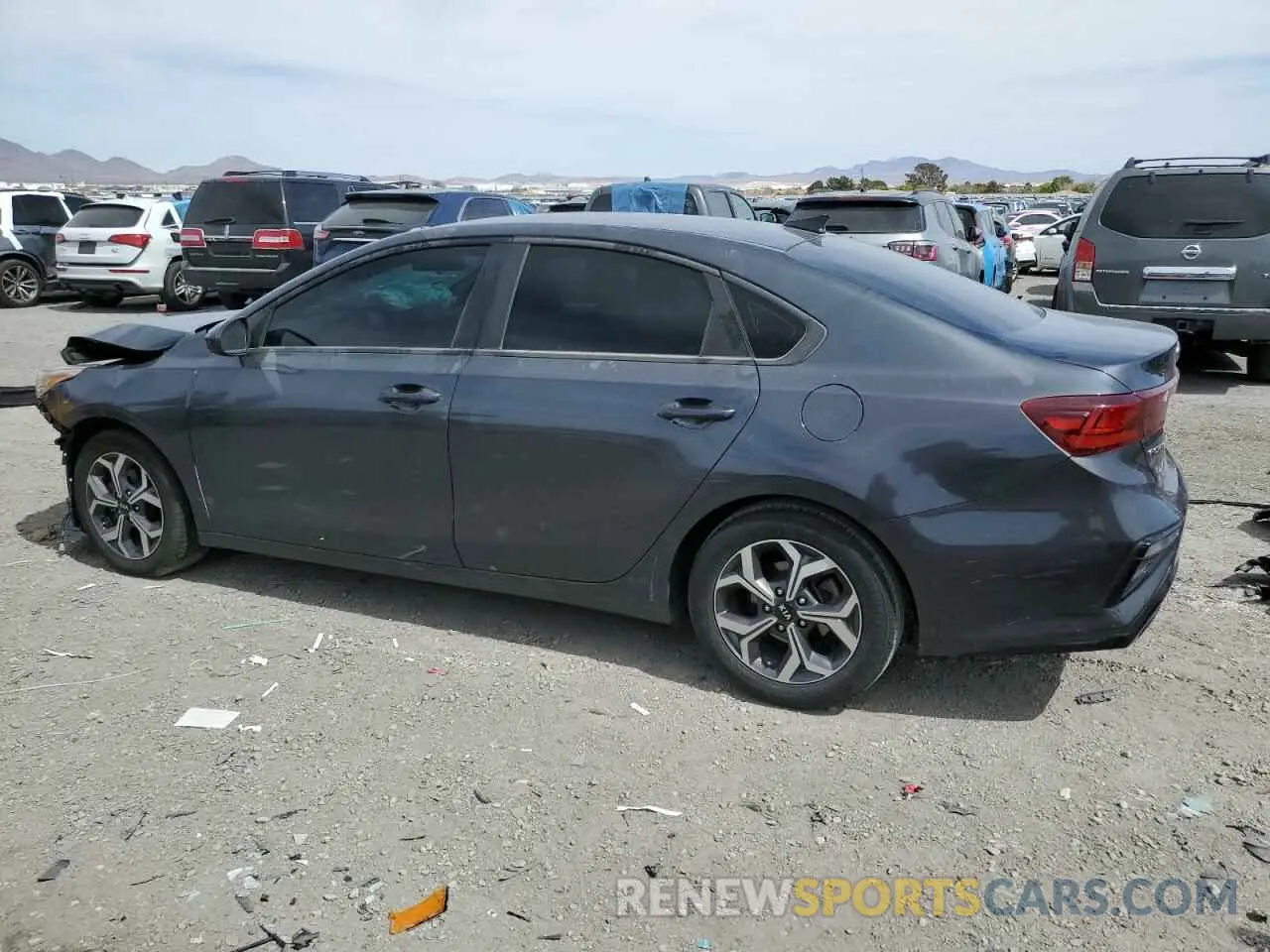 2 Фотография поврежденного автомобиля 3KPF24AD3ME303557 KIA FORTE 2021
