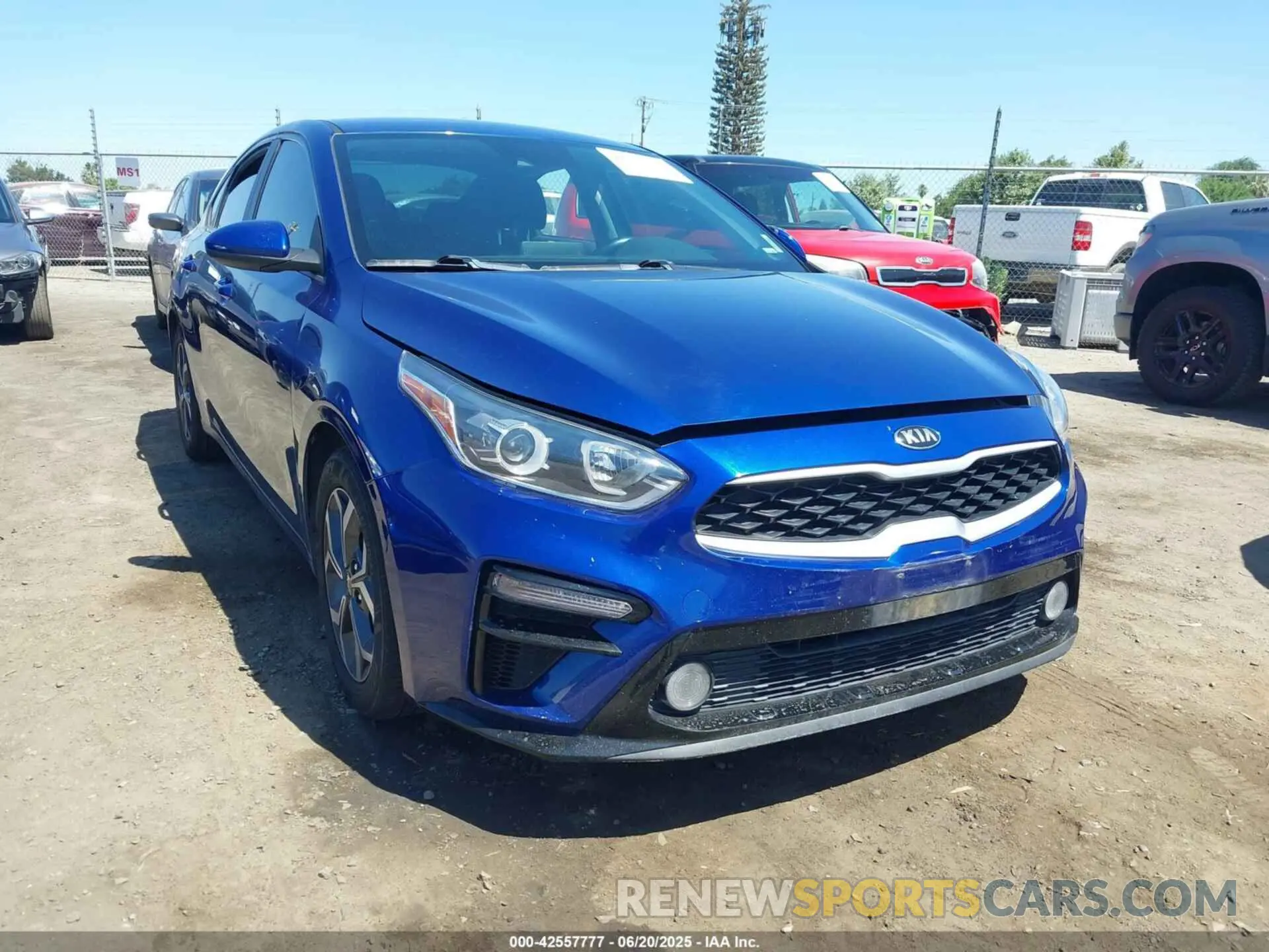 1 Photograph of a damaged car 3KPF24AD3ME309018 KIA FORTE 2021