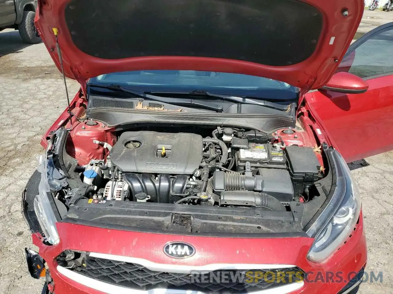 11 Photograph of a damaged car 3KPF24AD3ME316096 KIA FORTE 2021