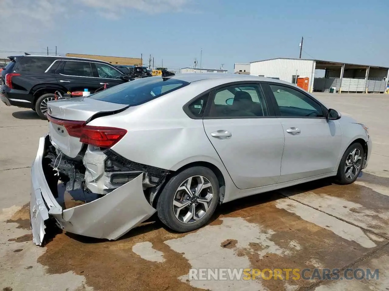 3 Фотография поврежденного автомобиля 3KPF24AD3ME351558 KIA FORTE 2021