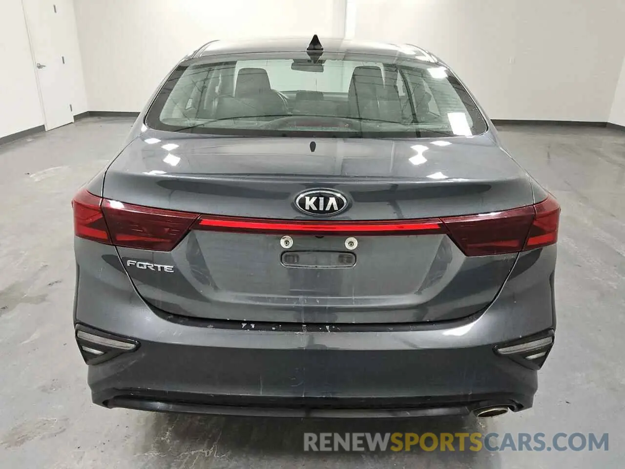 6 Фотография поврежденного автомобиля 3KPF24AD3ME352869 KIA FORTE 2021