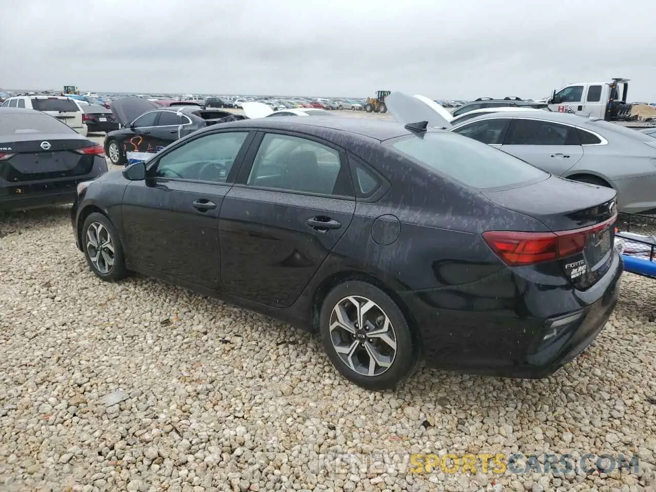 2 Фотография поврежденного автомобиля 3KPF24AD3ME362141 KIA FORTE 2021