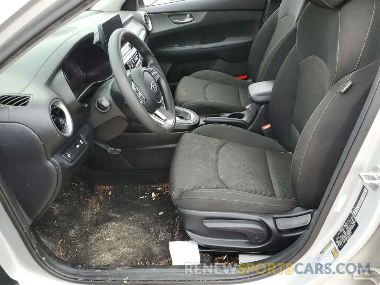 7 Photograph of a damaged car 3KPF24AD3ME383331 KIA FORTE 2021