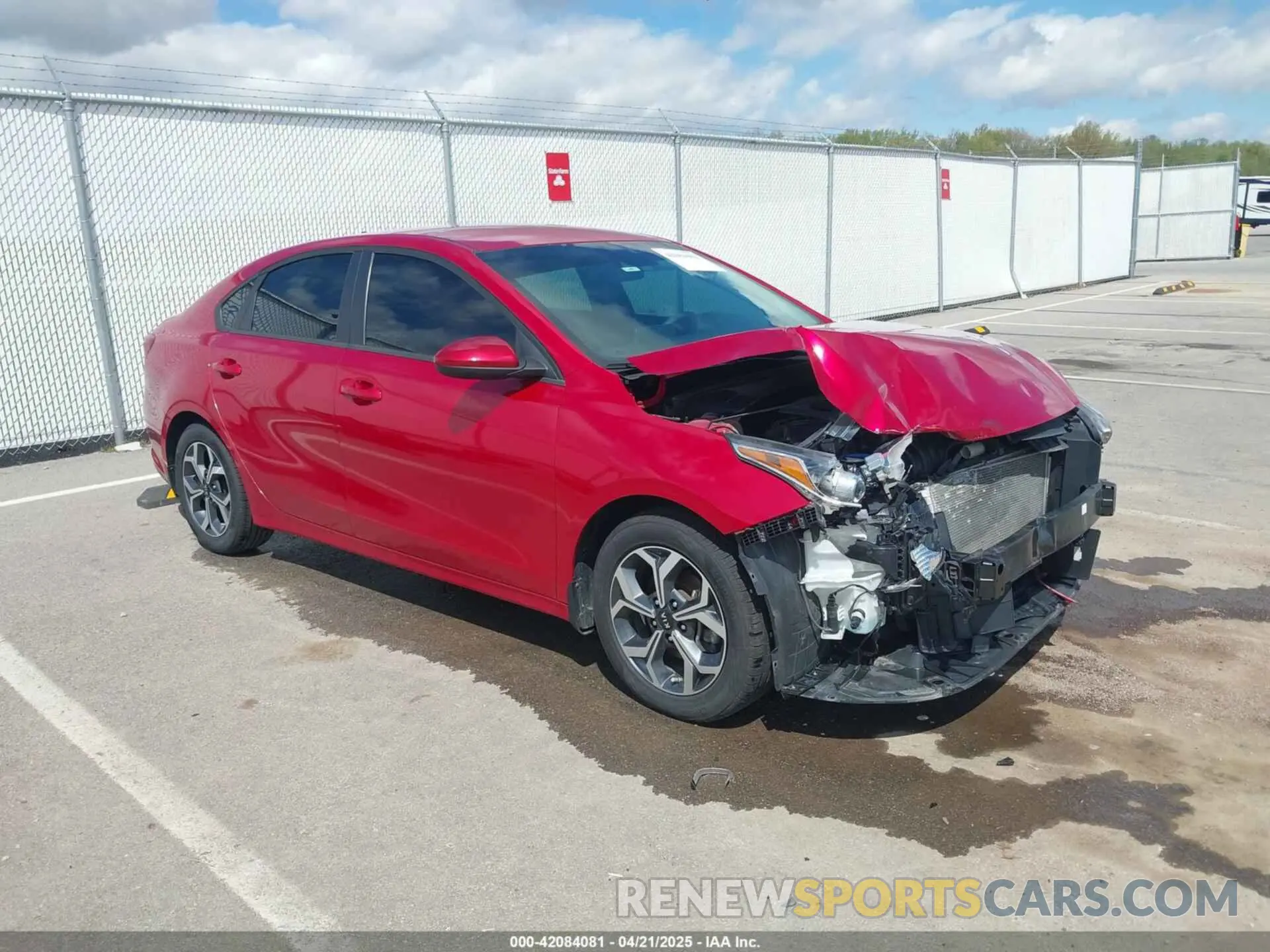 1 Photograph of a damaged car 3KPF24AD4ME288907 KIA FORTE 2021
