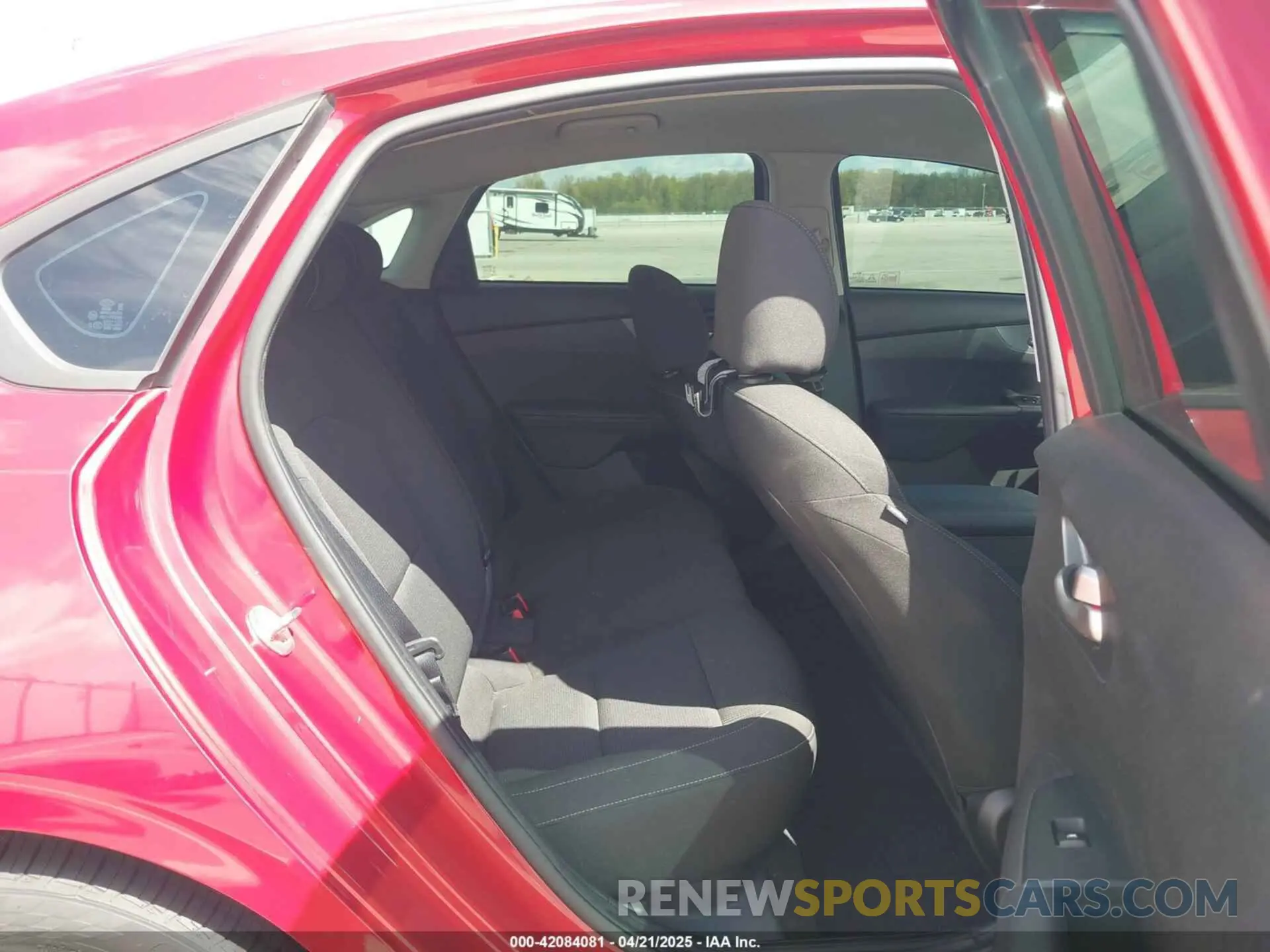 8 Photograph of a damaged car 3KPF24AD4ME288907 KIA FORTE 2021