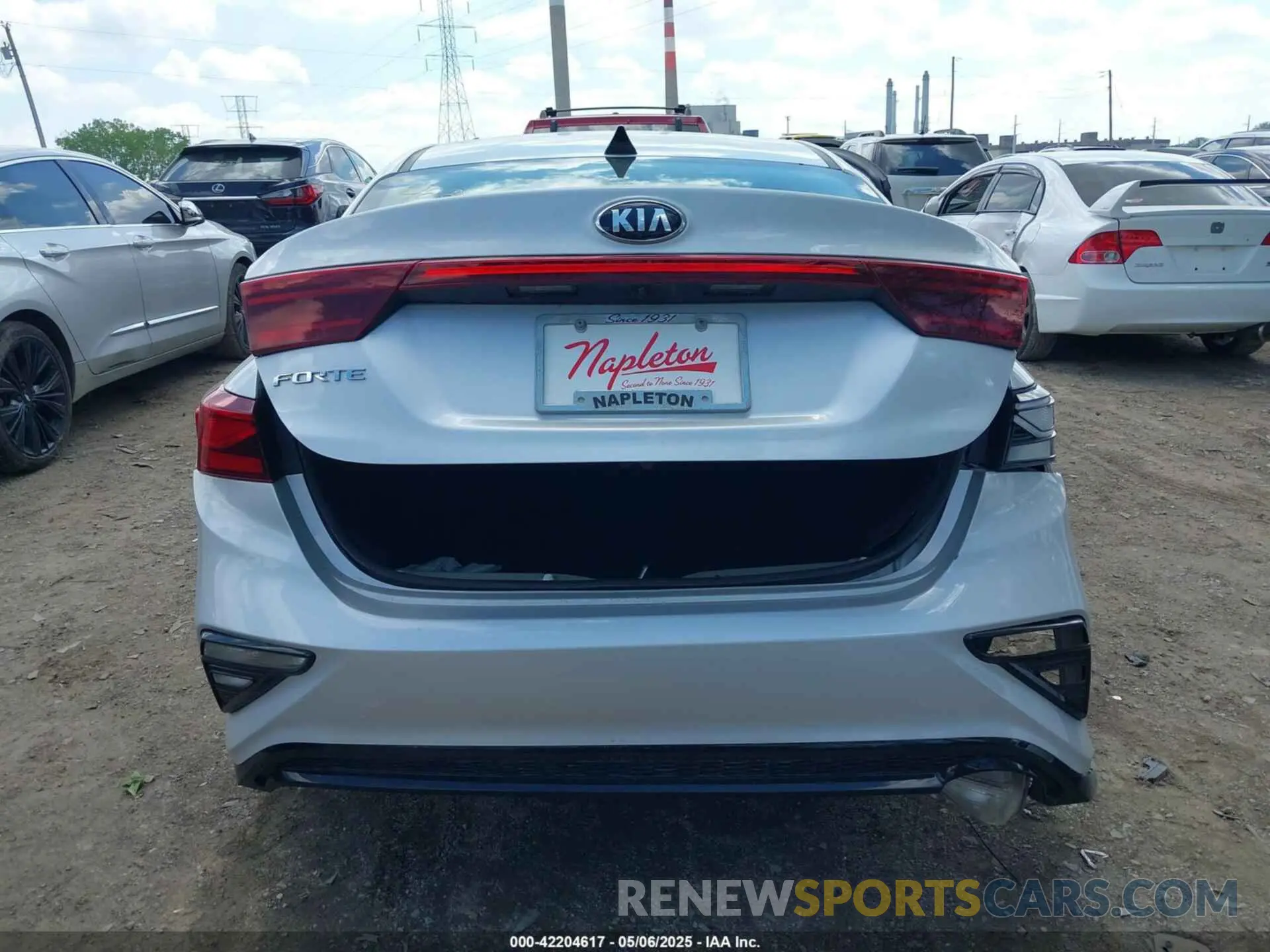 16 Photograph of a damaged car 3KPF24AD4ME302515 KIA FORTE 2021