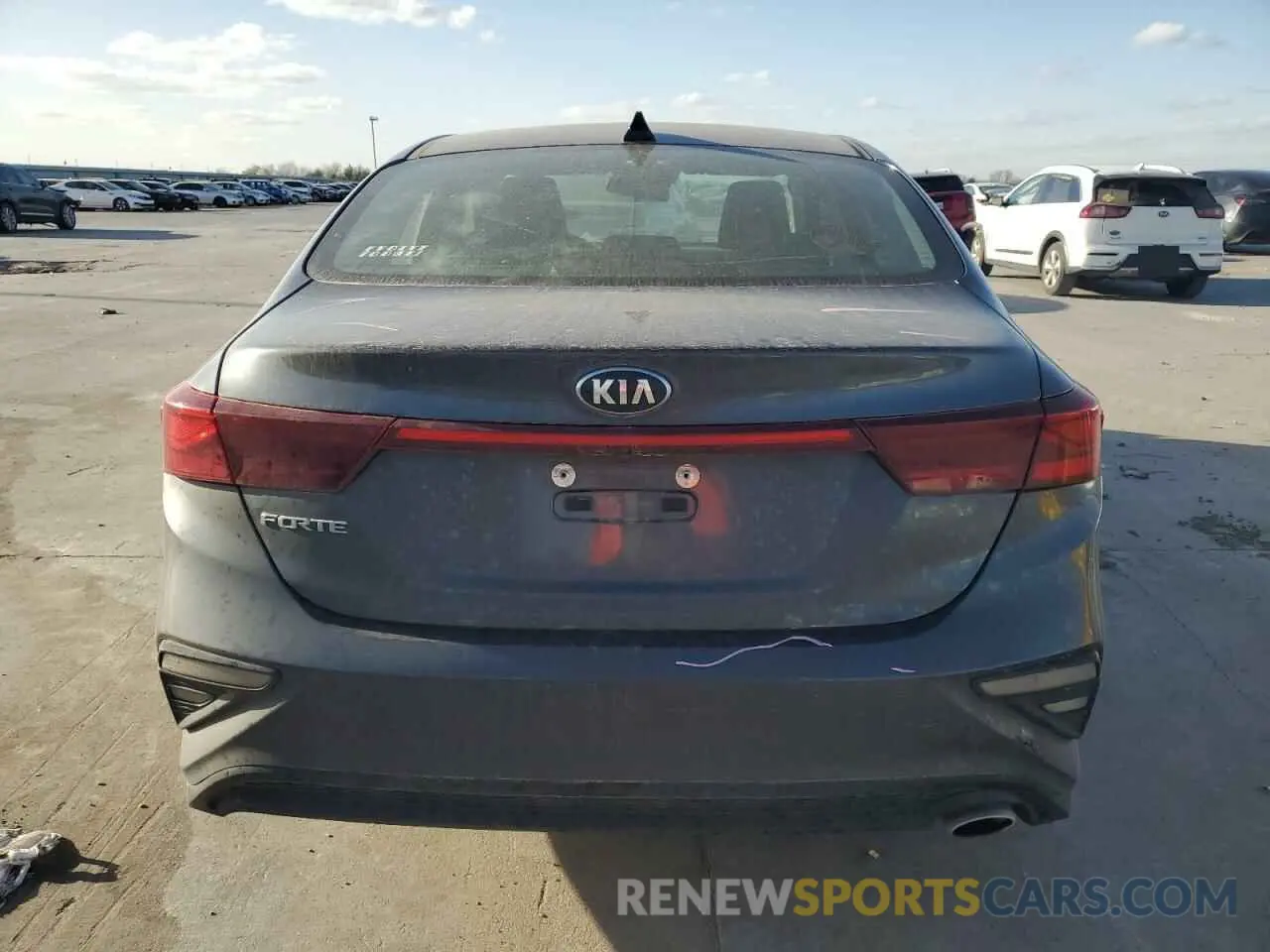 6 Фотография поврежденного автомобиля 3KPF24AD4ME307259 KIA FORTE 2021