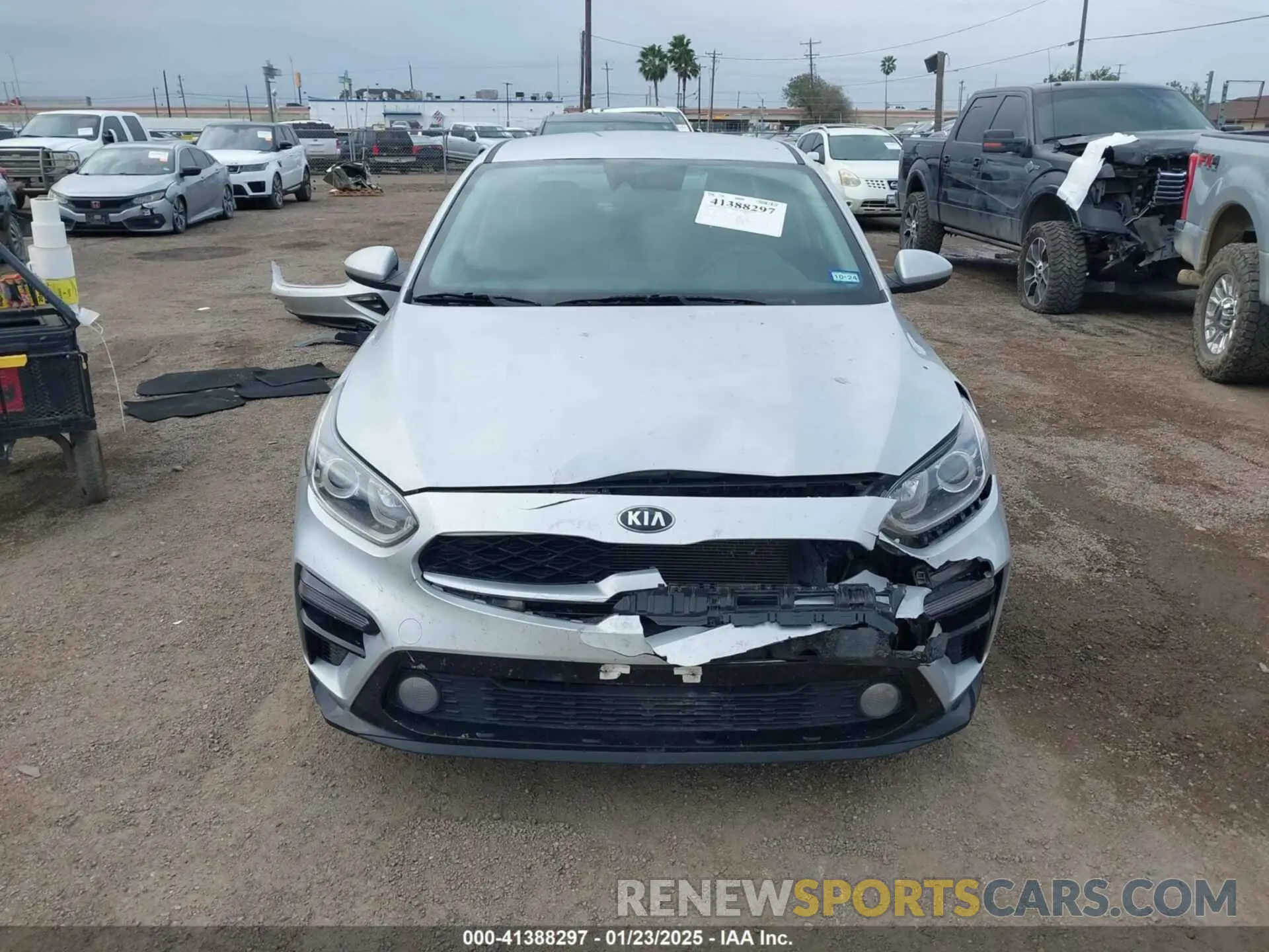 12 Фотография поврежденного автомобиля 3KPF24AD4ME371026 KIA FORTE 2021