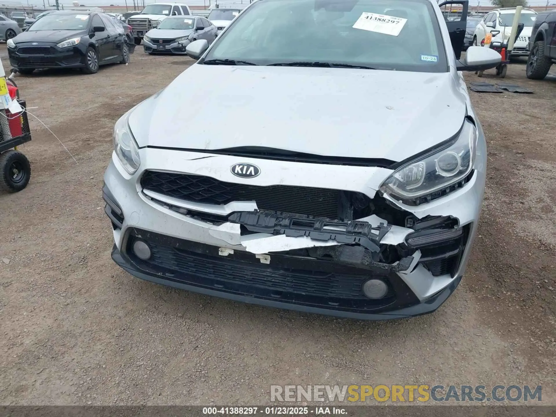 6 Фотография поврежденного автомобиля 3KPF24AD4ME371026 KIA FORTE 2021