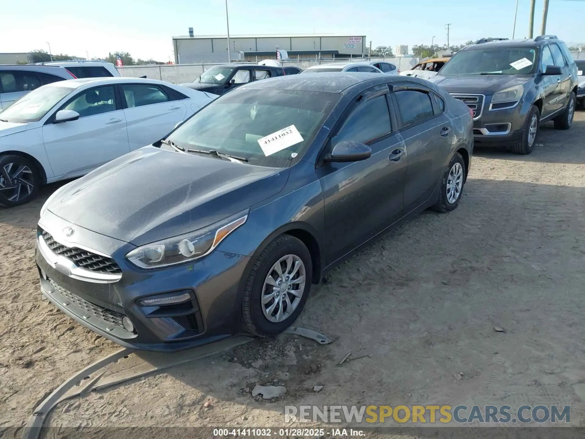 2 Фотография поврежденного автомобиля 3KPF24AD4ME379630 KIA FORTE 2021