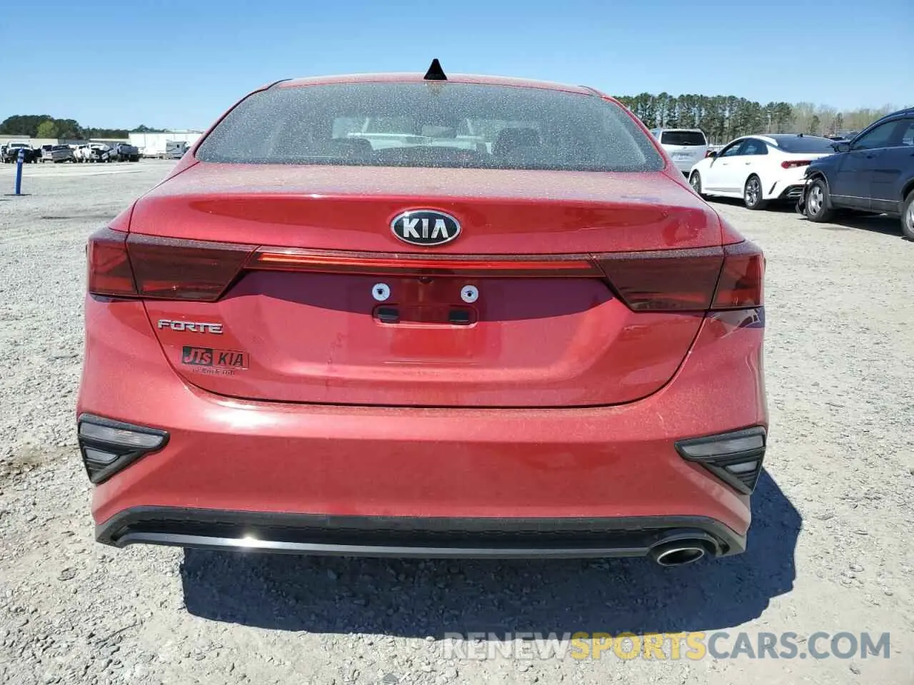 6 Photograph of a damaged car 3KPF24AD5ME265443 KIA FORTE 2021