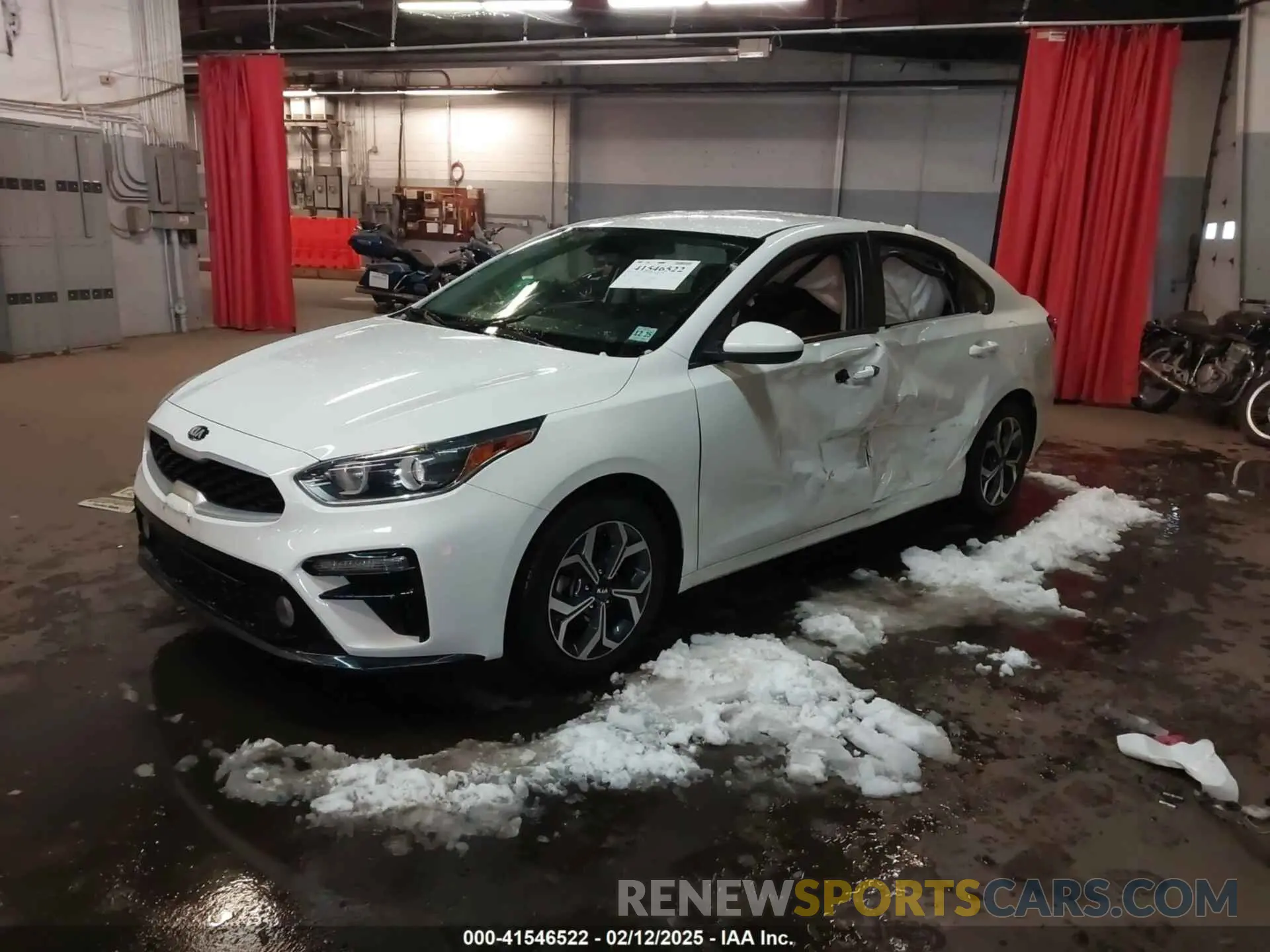 2 Фотография поврежденного автомобиля 3KPF24AD5ME268116 KIA FORTE 2021