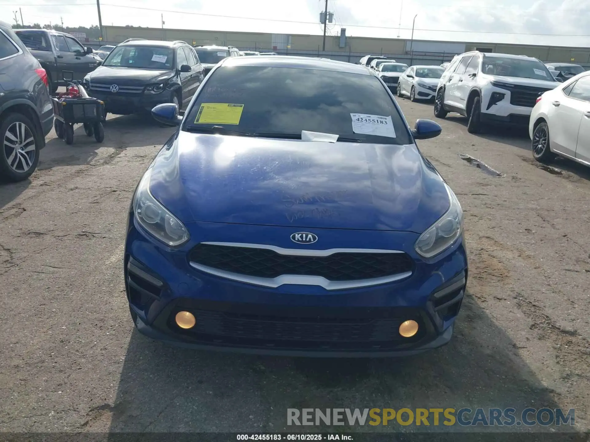 12 Photograph of a damaged car 3KPF24AD5ME303771 KIA FORTE 2021