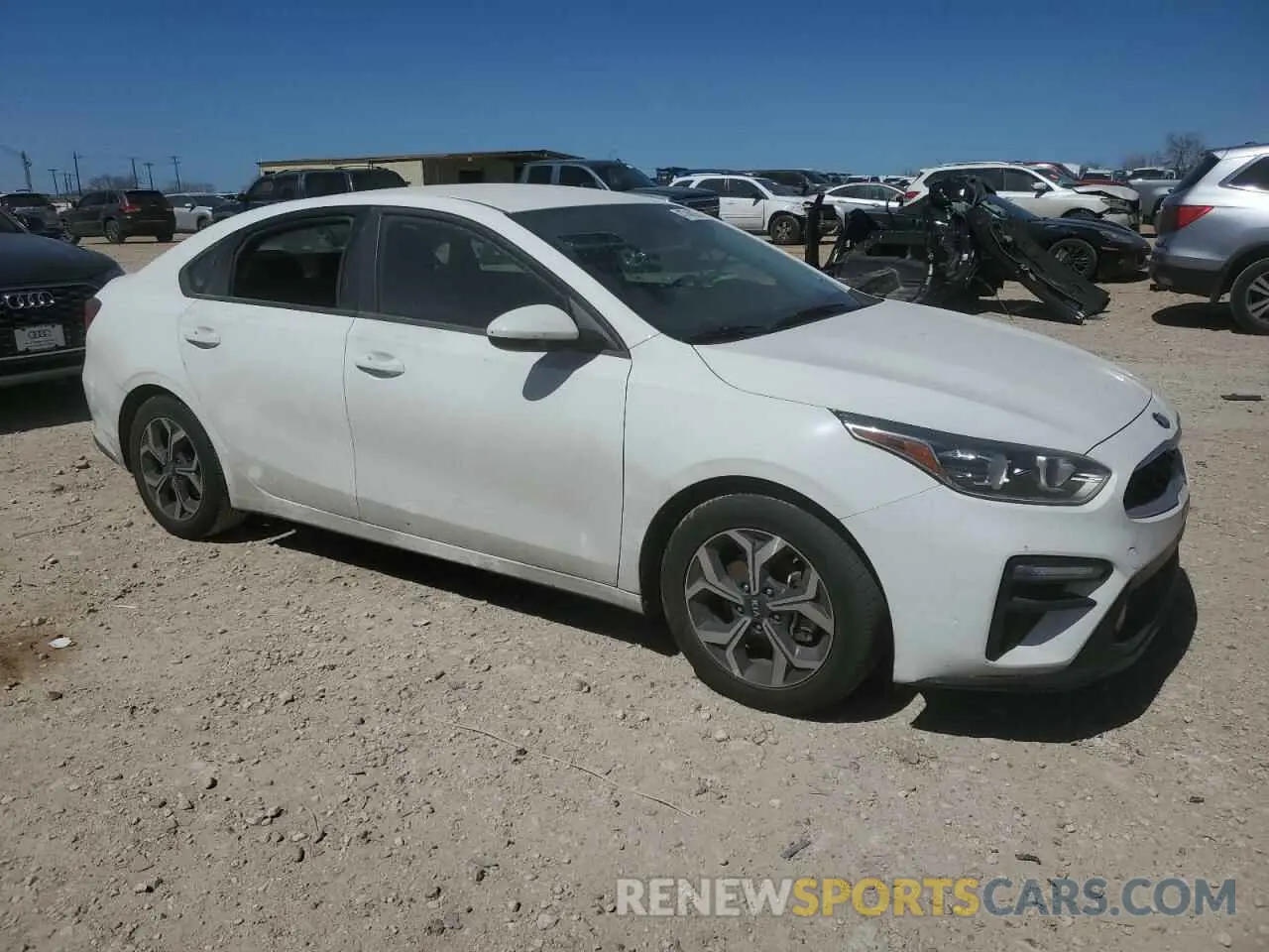 4 Фотография поврежденного автомобиля 3KPF24AD5ME314690 KIA FORTE 2021