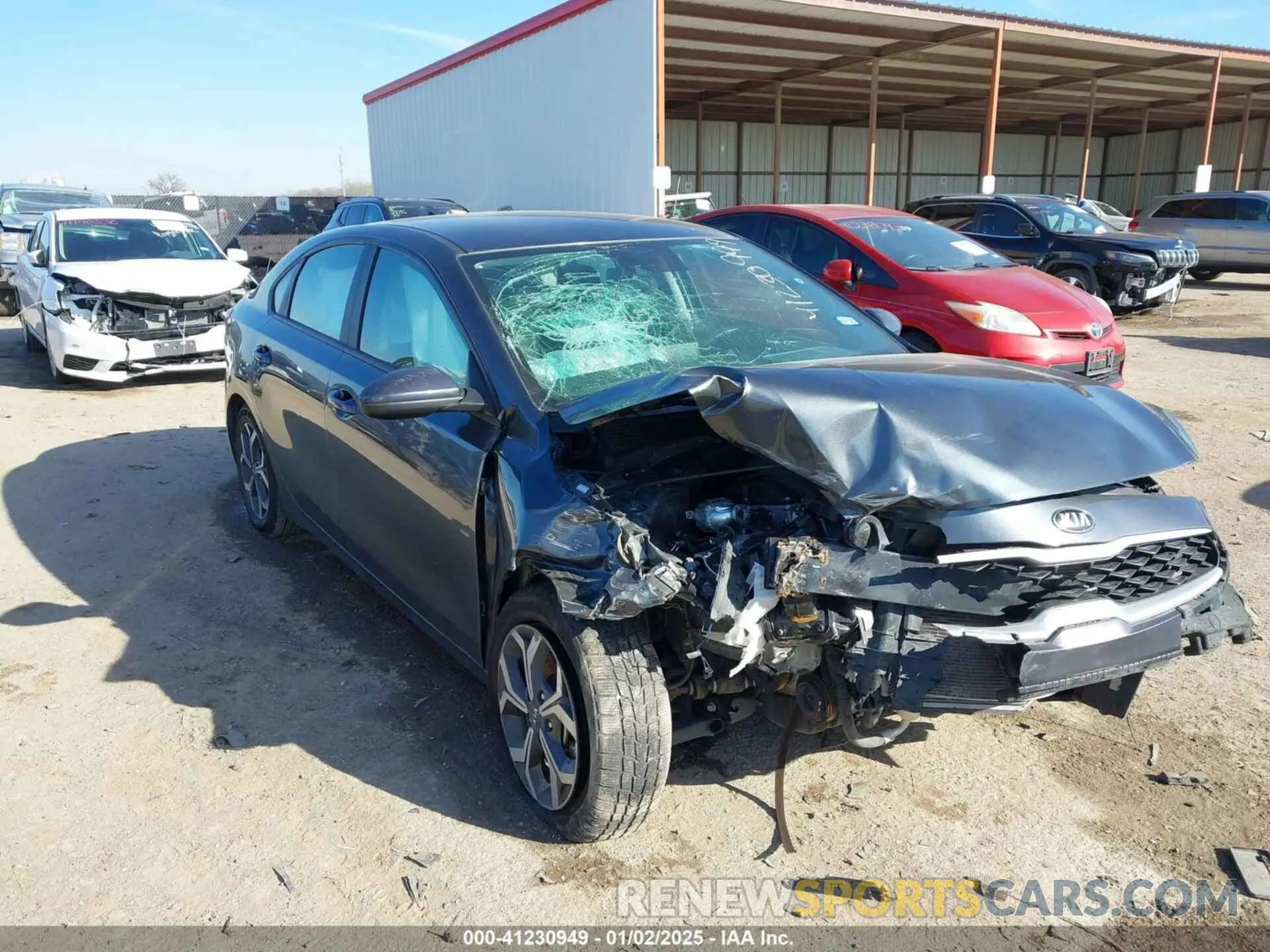 1 Фотография поврежденного автомобиля 3KPF24AD5ME334745 KIA FORTE 2021