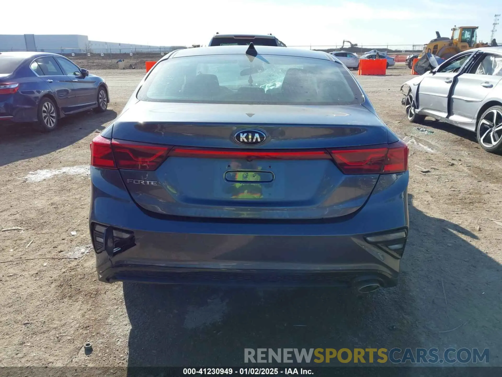 17 Фотография поврежденного автомобиля 3KPF24AD5ME334745 KIA FORTE 2021