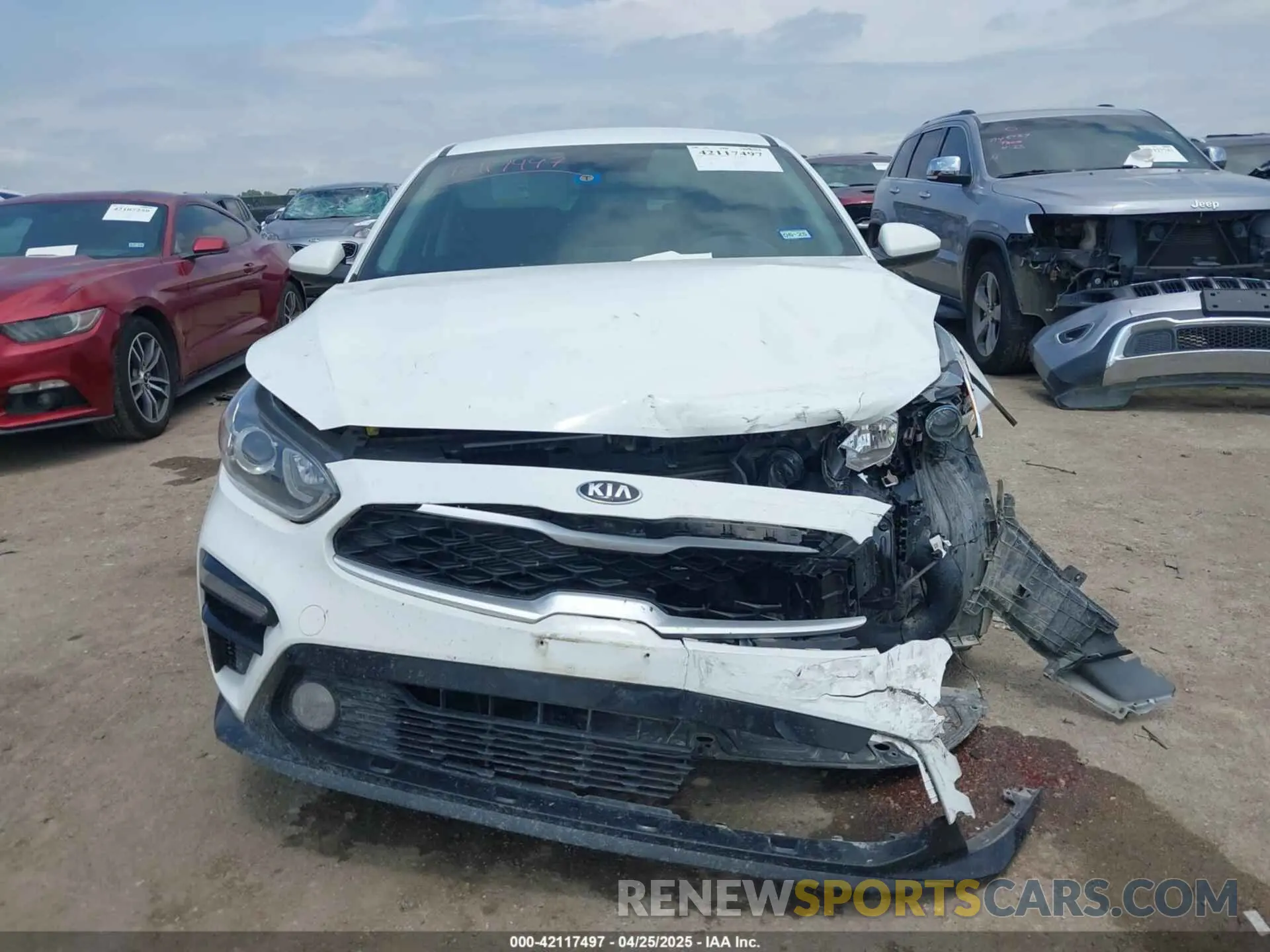 12 Photograph of a damaged car 3KPF24AD5ME378373 KIA FORTE 2021