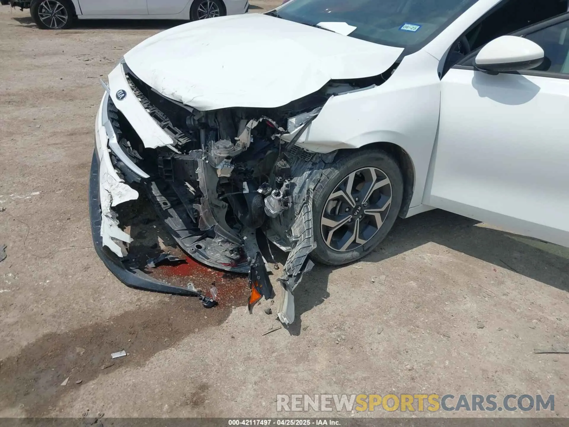 6 Photograph of a damaged car 3KPF24AD5ME378373 KIA FORTE 2021
