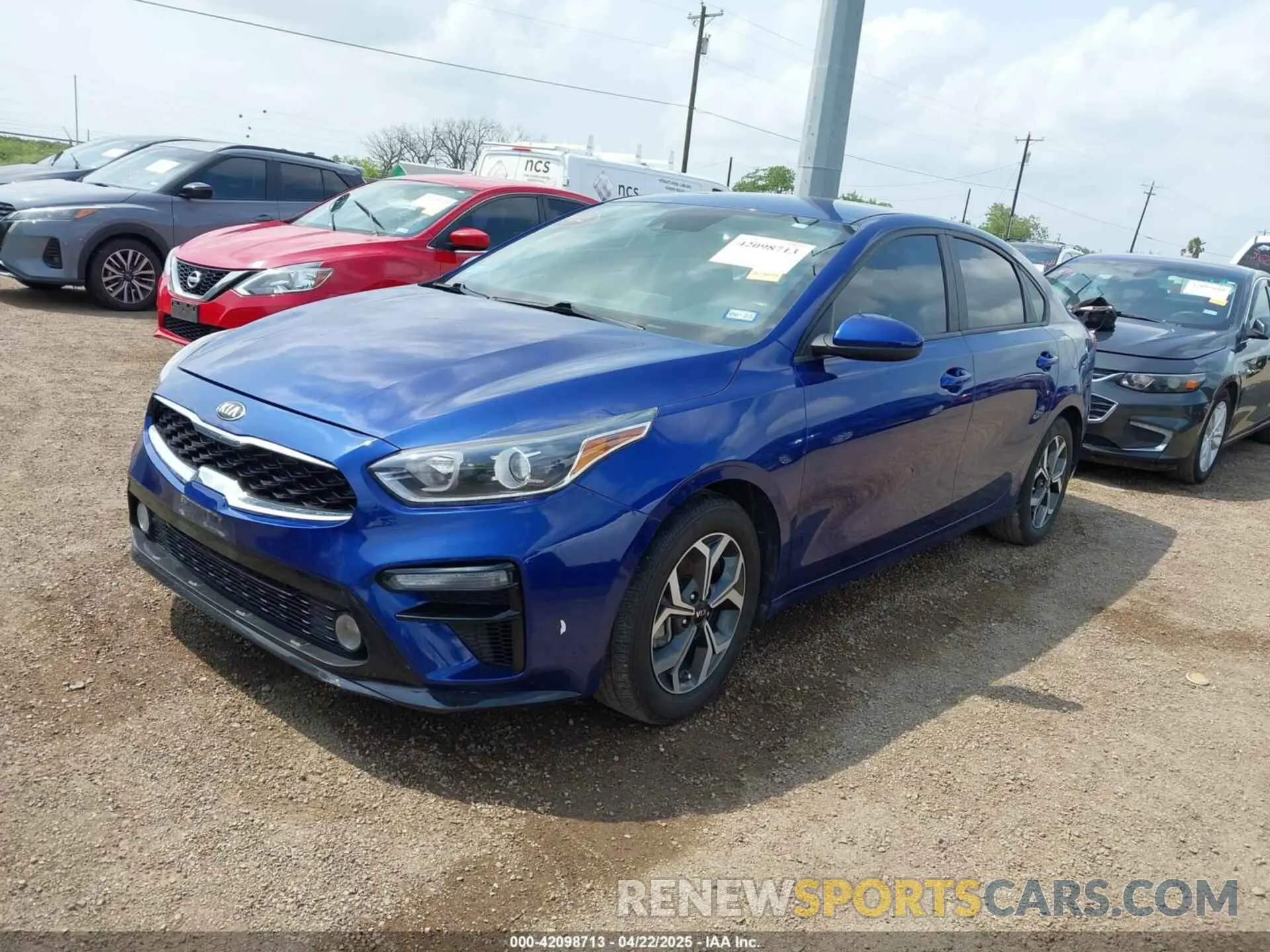 2 Фотография поврежденного автомобиля 3KPF24AD5ME384836 KIA FORTE 2021