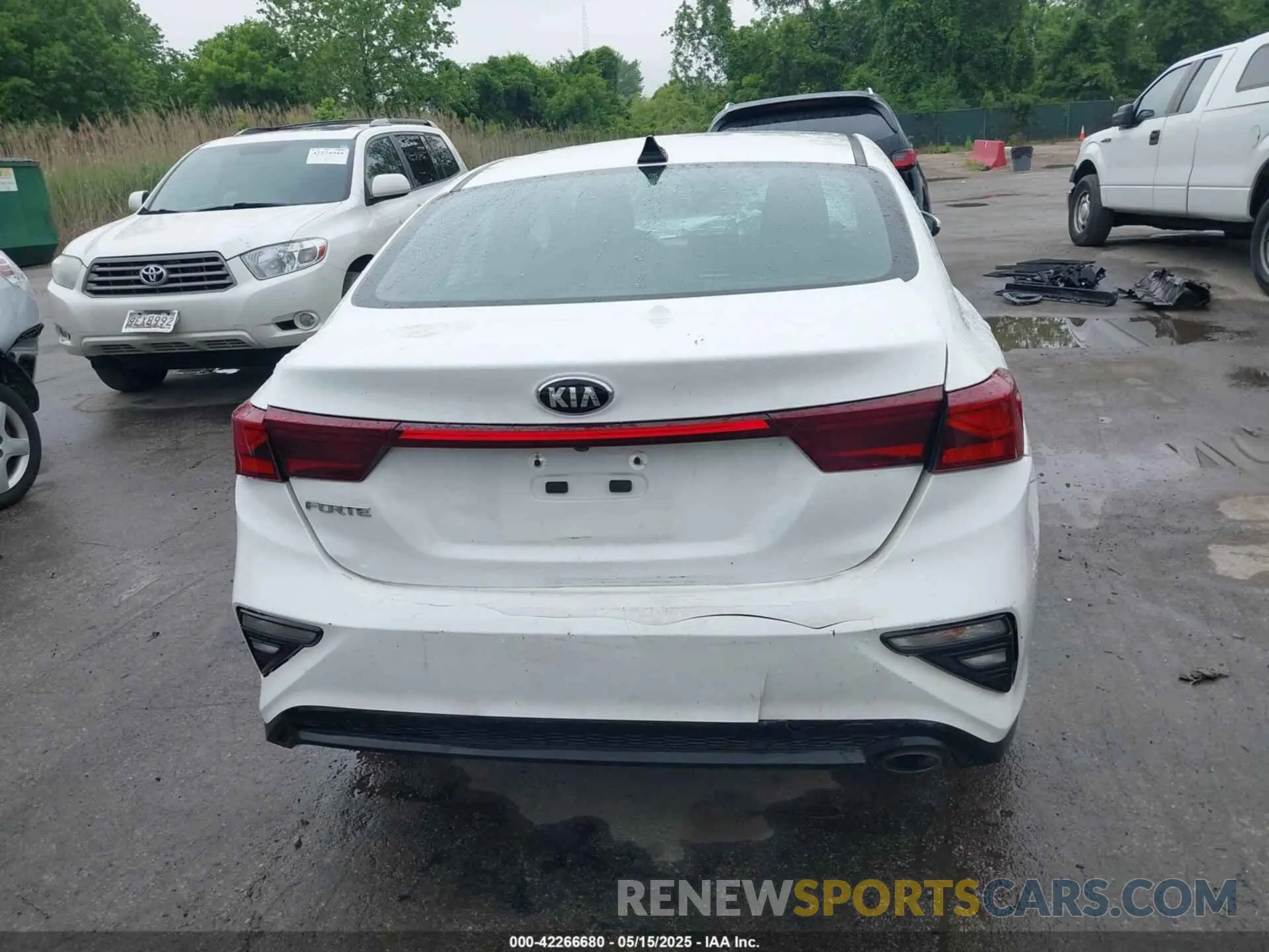 17 Фотография поврежденного автомобиля 3KPF24AD5ME405958 KIA FORTE 2021