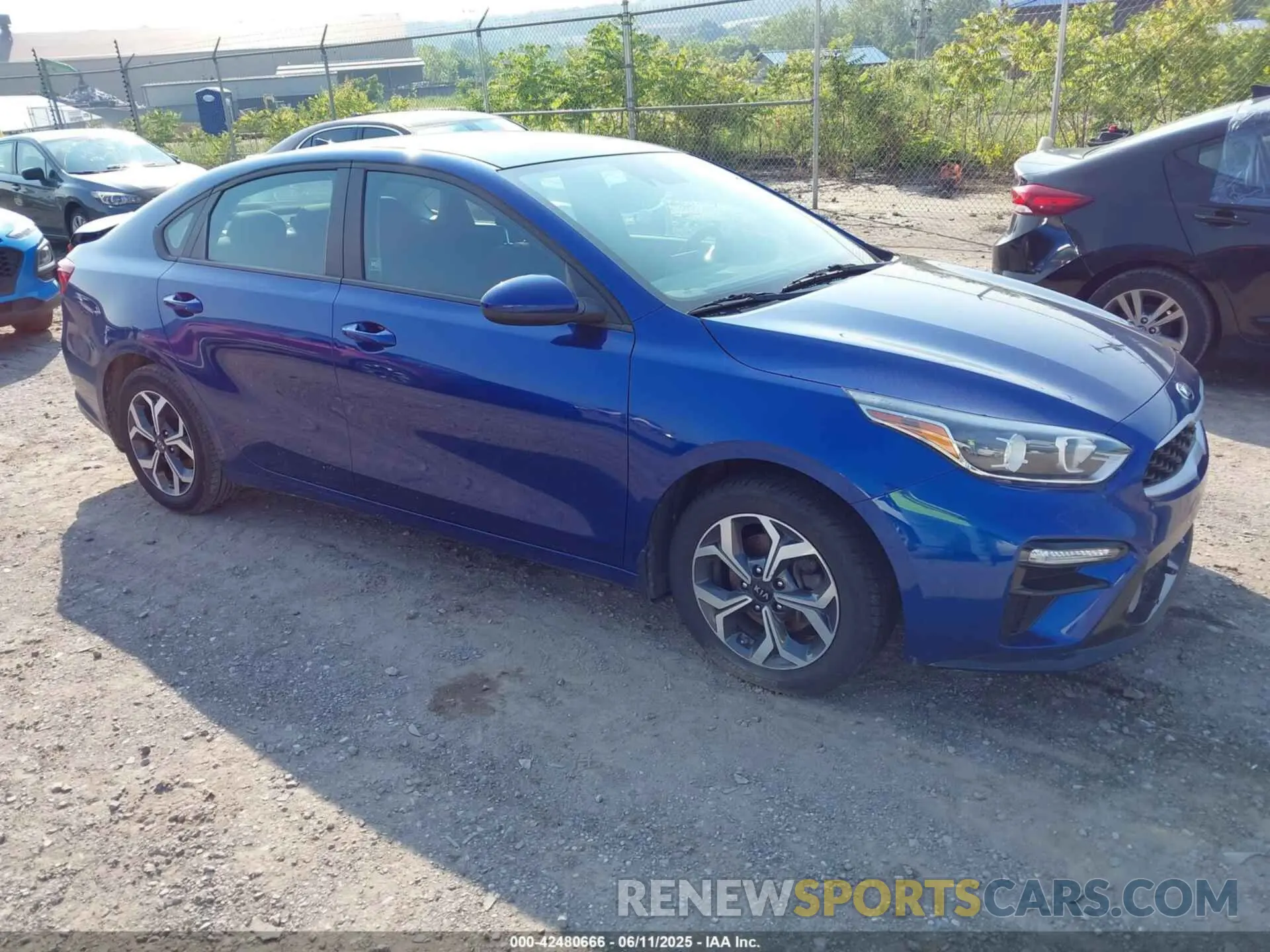 1 Photograph of a damaged car 3KPF24AD6ME286818 KIA FORTE 2021