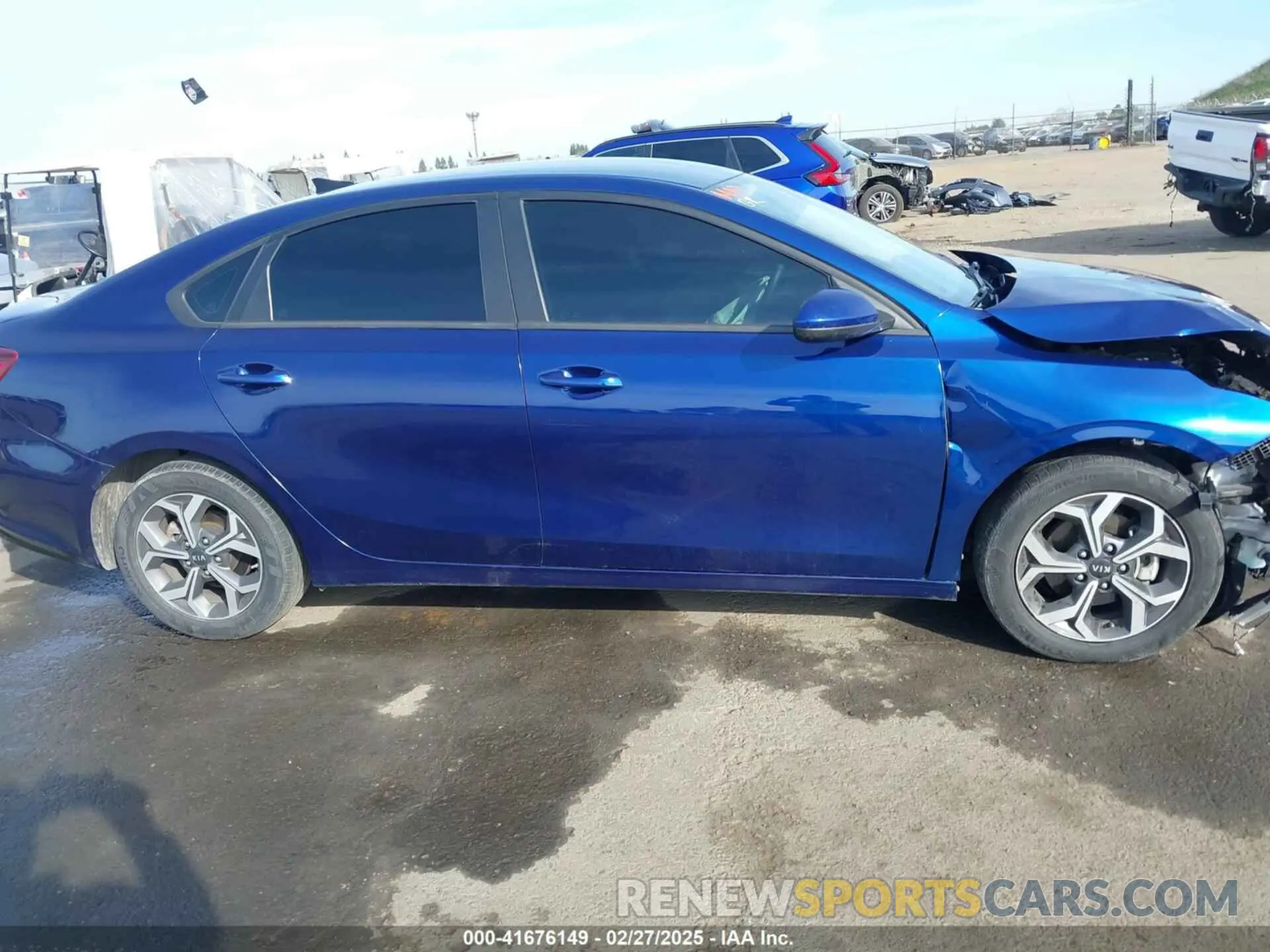 14 Фотография поврежденного автомобиля 3KPF24AD6ME290691 KIA FORTE 2021