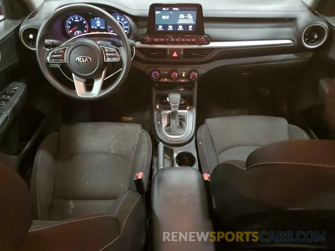 8 Фотография поврежденного автомобиля 3KPF24AD6ME306727 KIA FORTE 2021