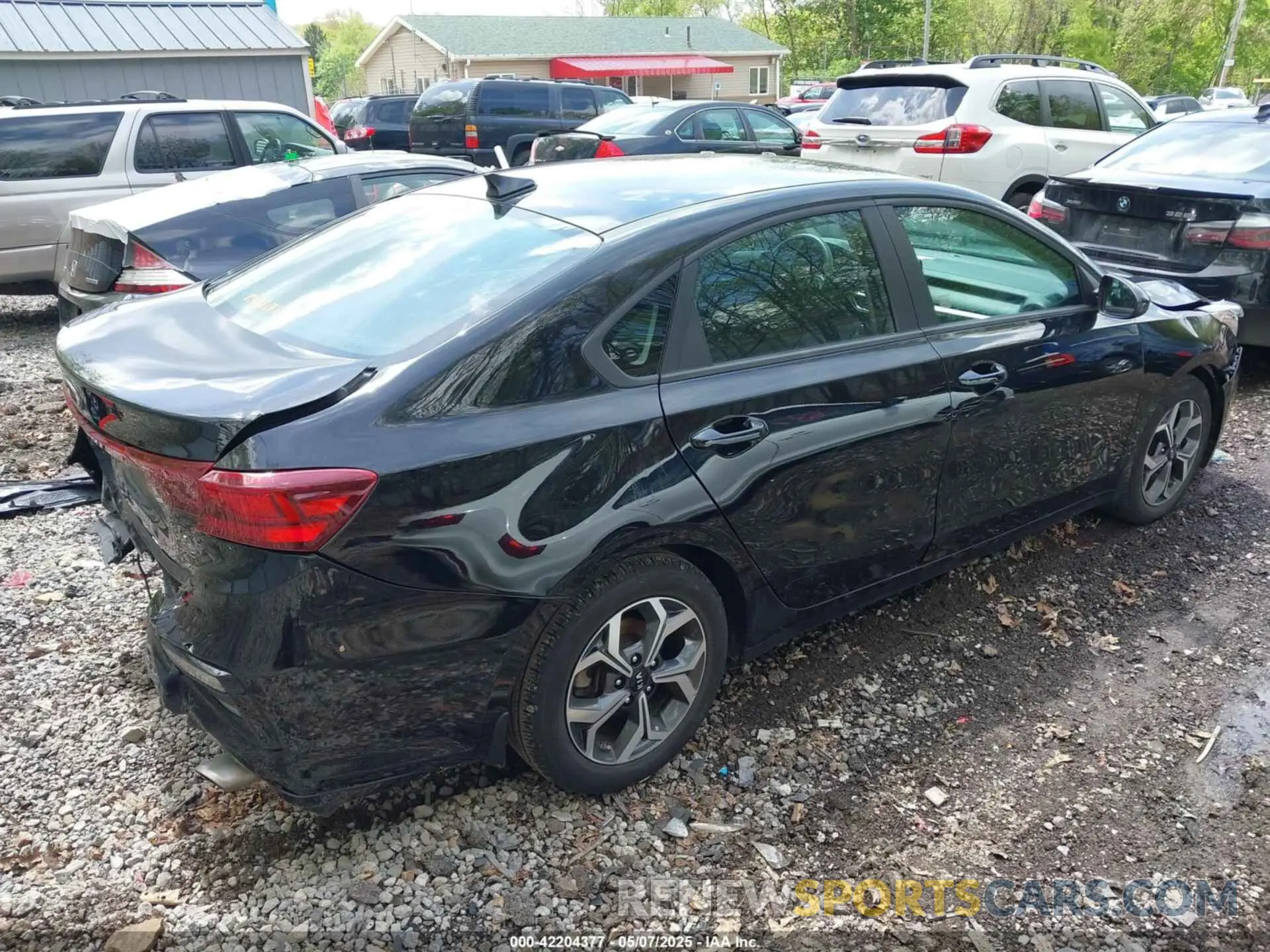 4 Photograph of a damaged car 3KPF24AD6ME307117 KIA FORTE 2021
