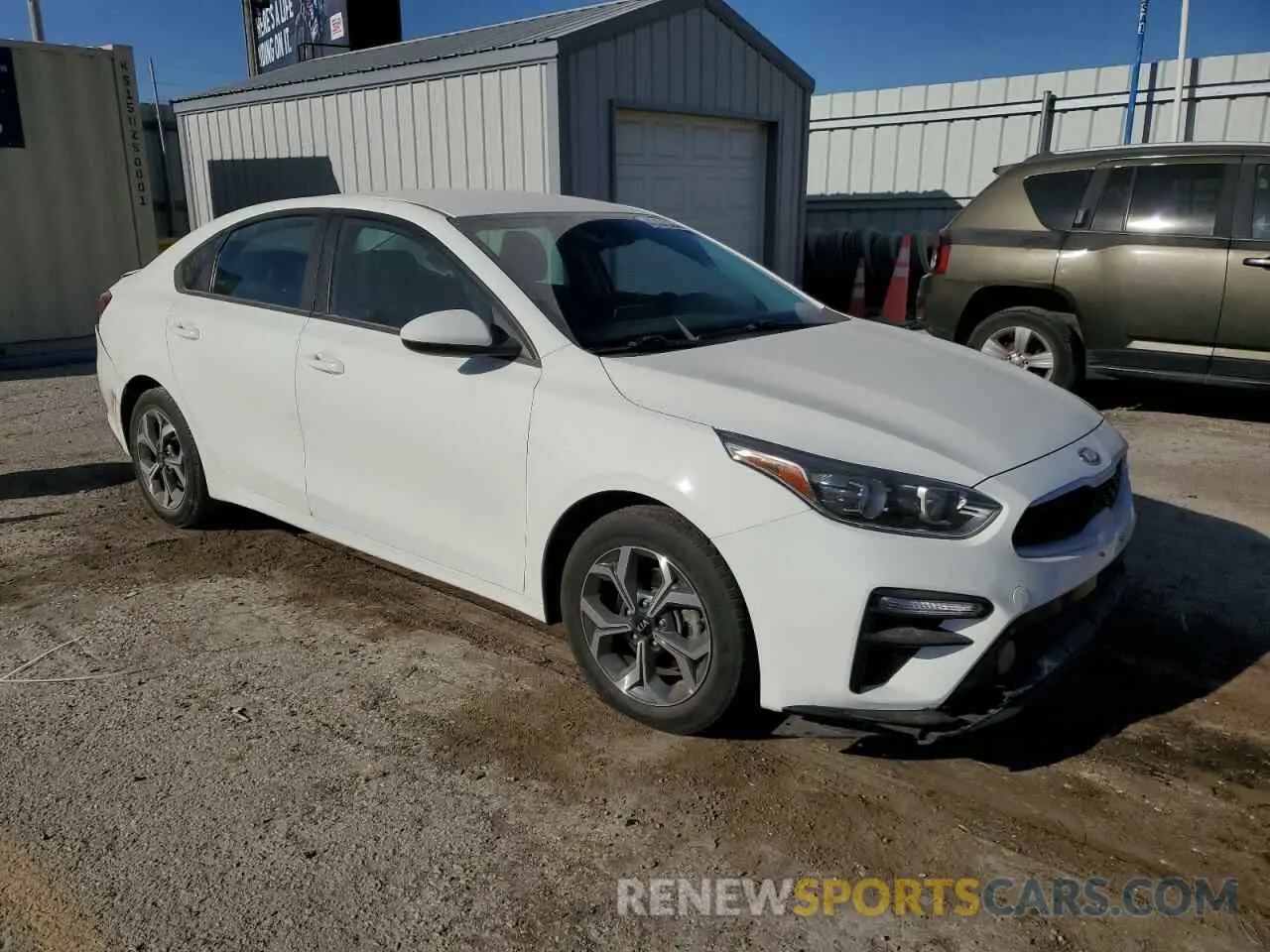 4 Photograph of a damaged car 3KPF24AD6ME311023 KIA FORTE 2021