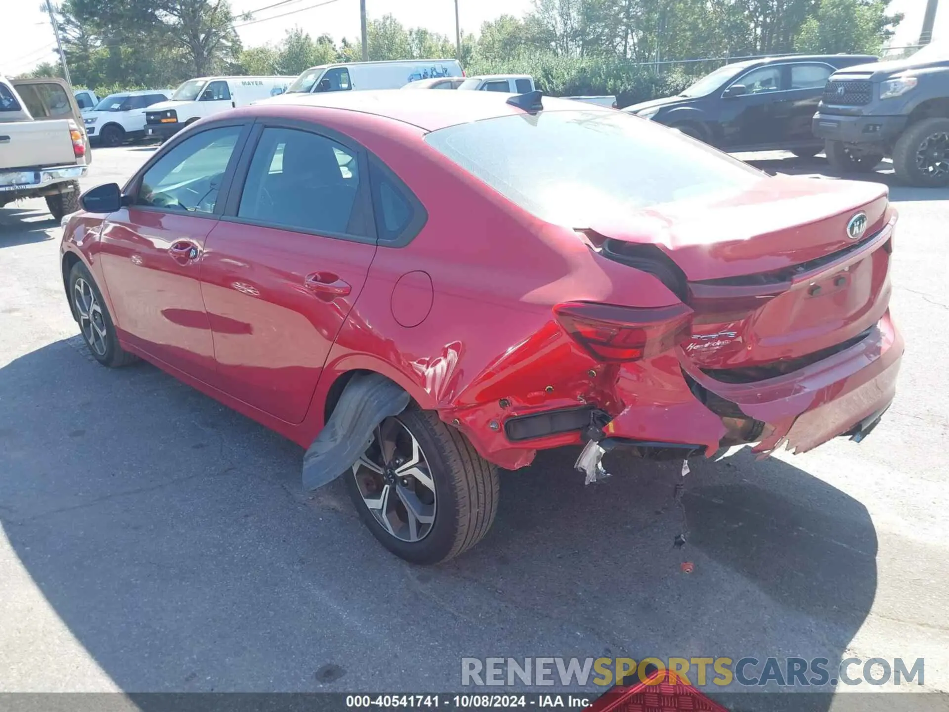 3 Фотография поврежденного автомобиля 3KPF24AD6ME367429 KIA FORTE 2021