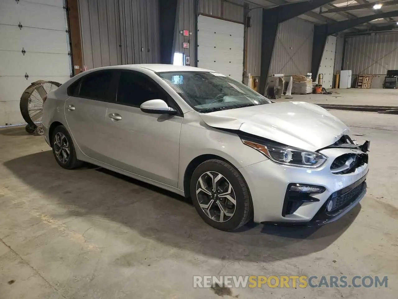 4 Фотография поврежденного автомобиля 3KPF24AD6ME370573 KIA FORTE 2021