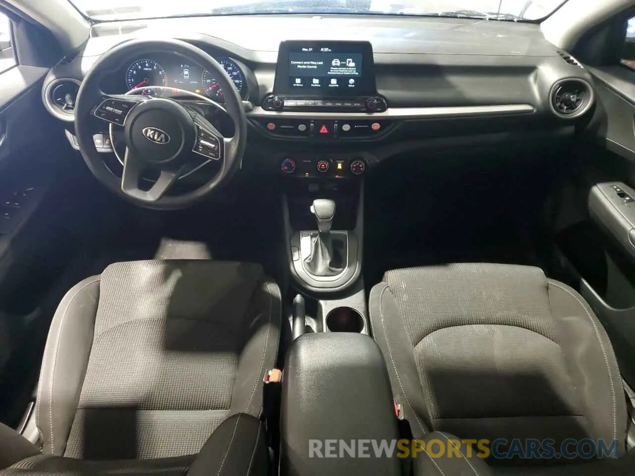 8 Фотография поврежденного автомобиля 3KPF24AD6ME370573 KIA FORTE 2021