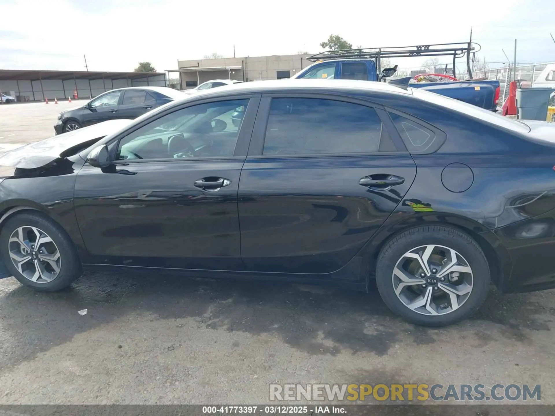 15 Фотография поврежденного автомобиля 3KPF24AD6ME377751 KIA FORTE 2021
