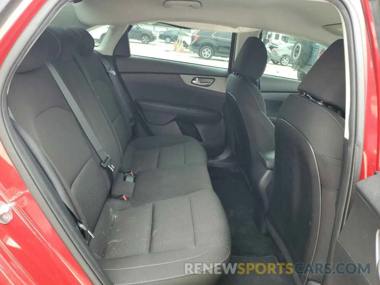 11 Фотография поврежденного автомобиля 3KPF24AD6ME379676 KIA FORTE 2021