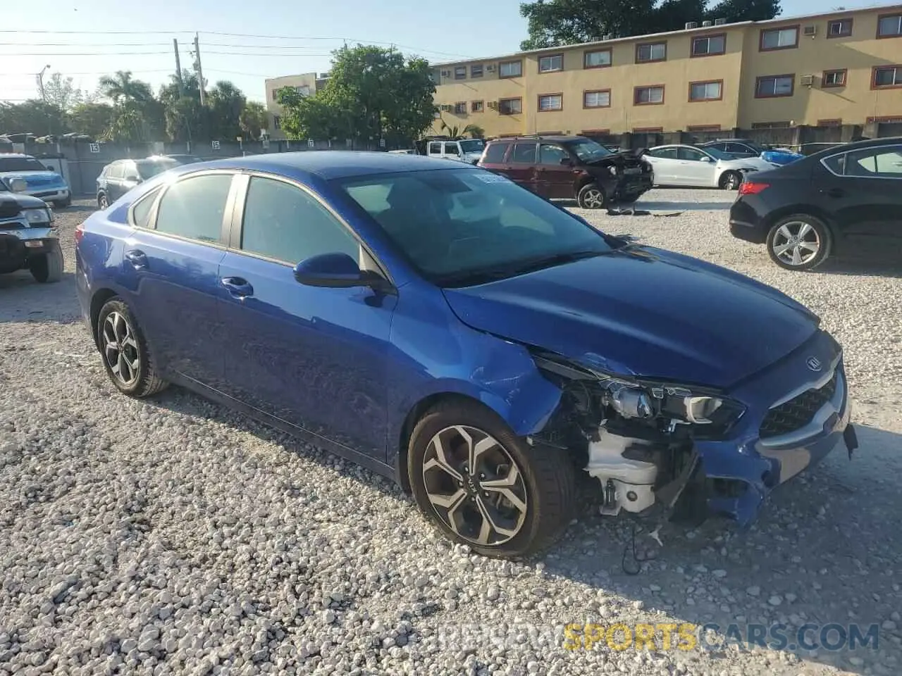 4 Photograph of a damaged car 3KPF24AD7ME305960 KIA FORTE 2021