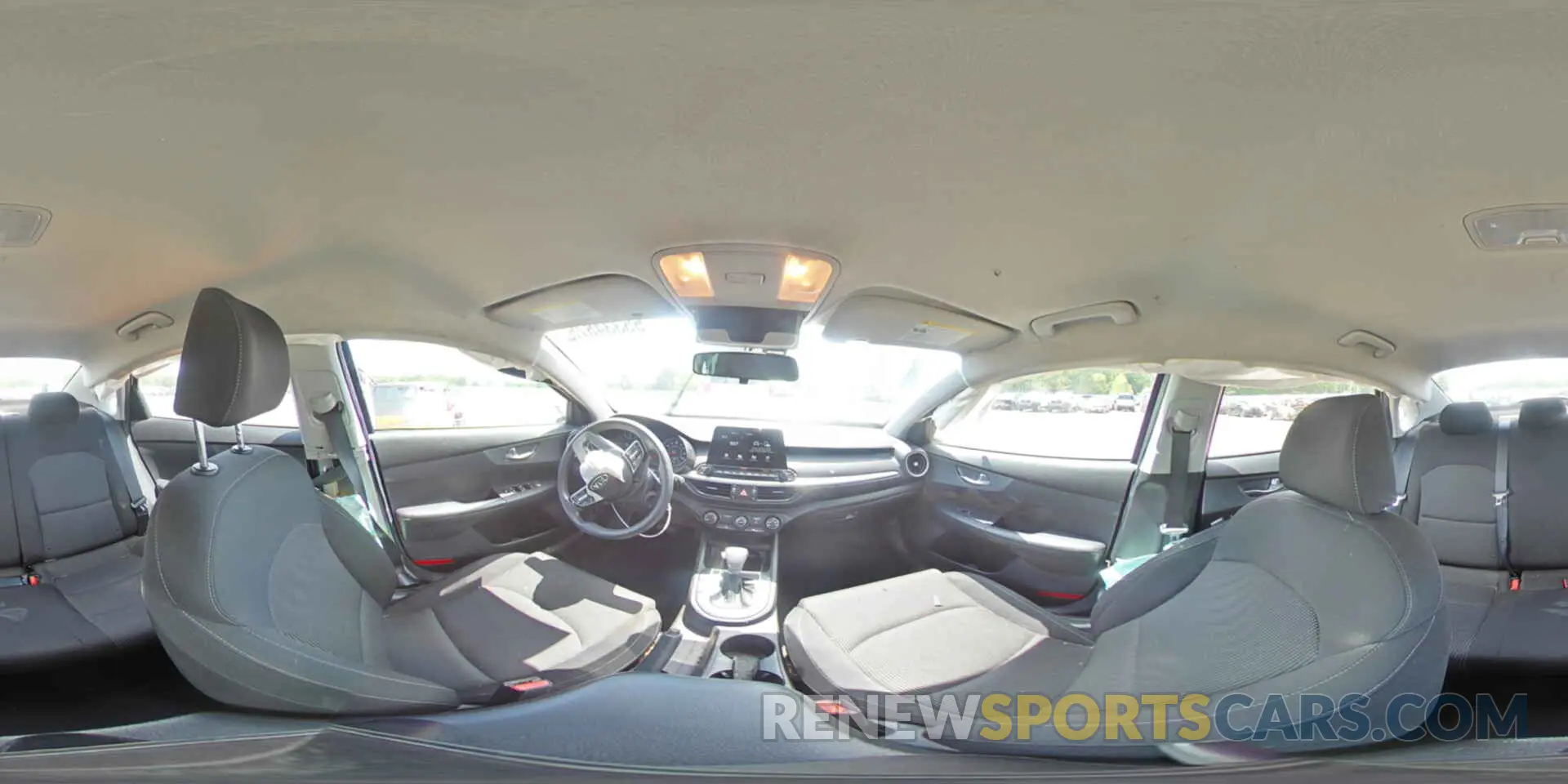 14 Photograph of a damaged car 3KPF24AD7ME307725 KIA FORTE 2021