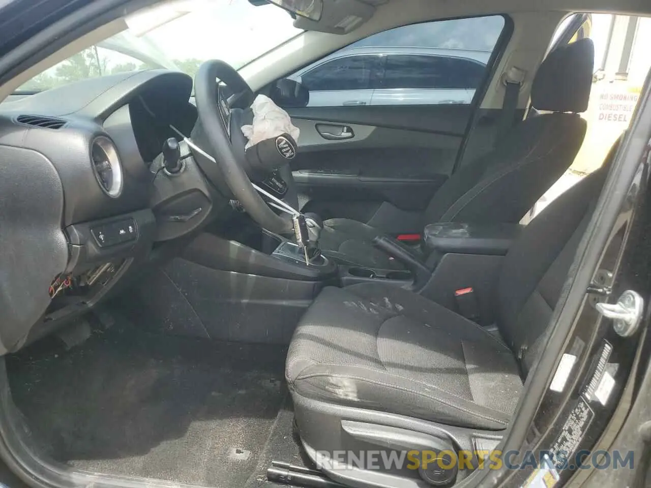 7 Фотография поврежденного автомобиля 3KPF24AD7ME330390 KIA FORTE 2021